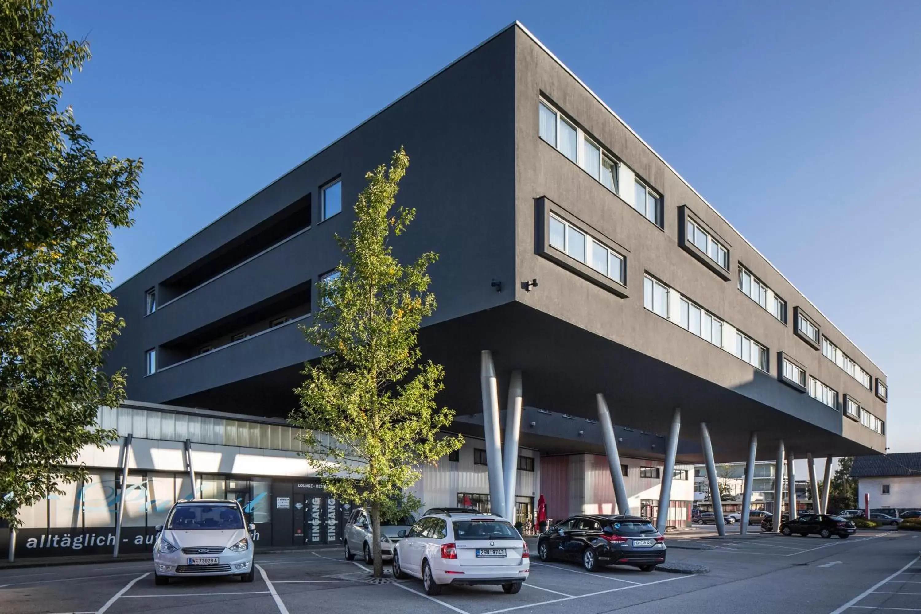 Property Building in Austria Trend Hotel Salzburg Messe