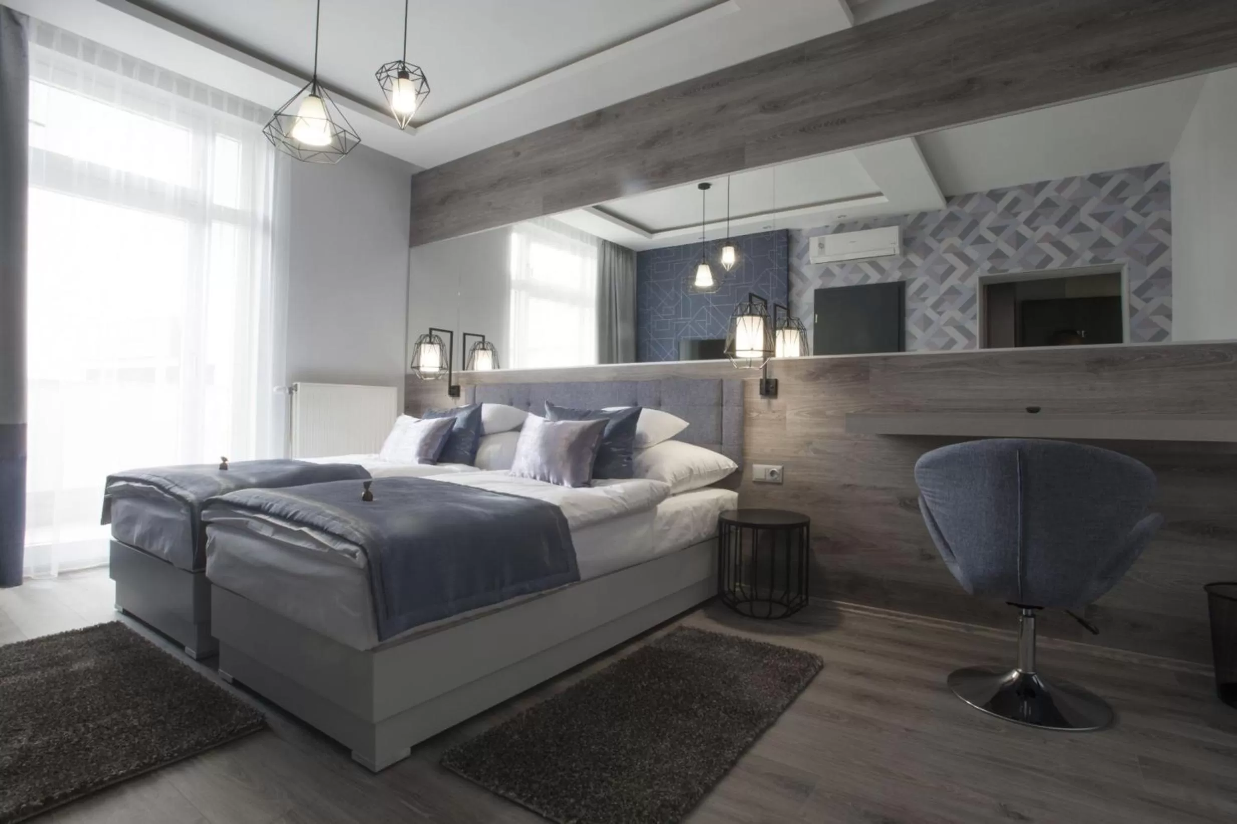 TV and multimedia, Bed in Hotel Talizmán