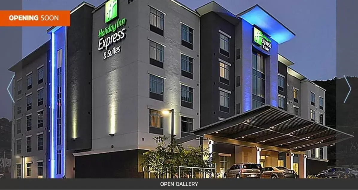 Property Building in Holiday Inn Express & Suites - Jacksonville-Camp LeJeune Area, an IHG Hotel
