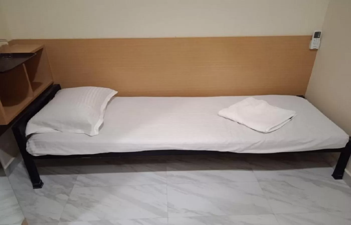 Bedroom, Bed in Nestlay Rooms Ambattur