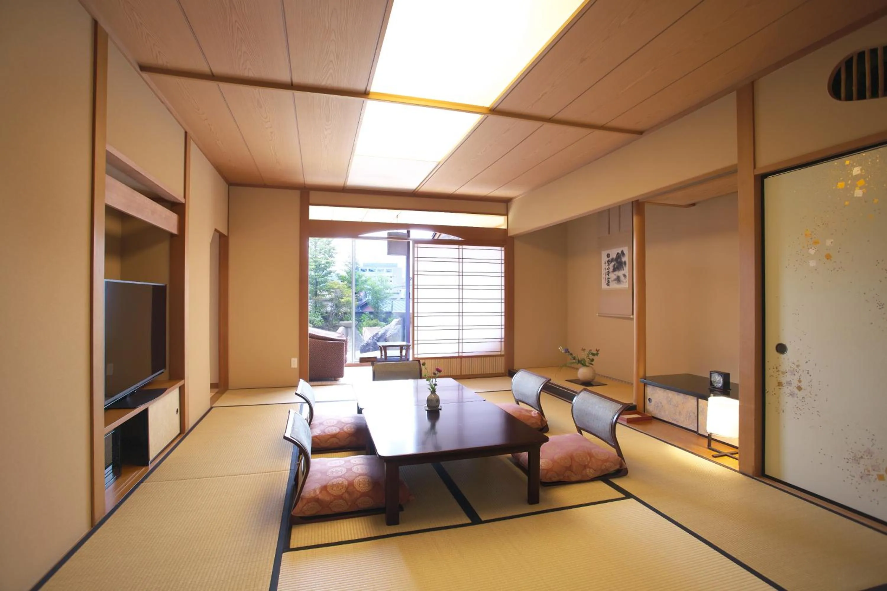 Photo of the whole room in Honjin Hiranoya Kachoan