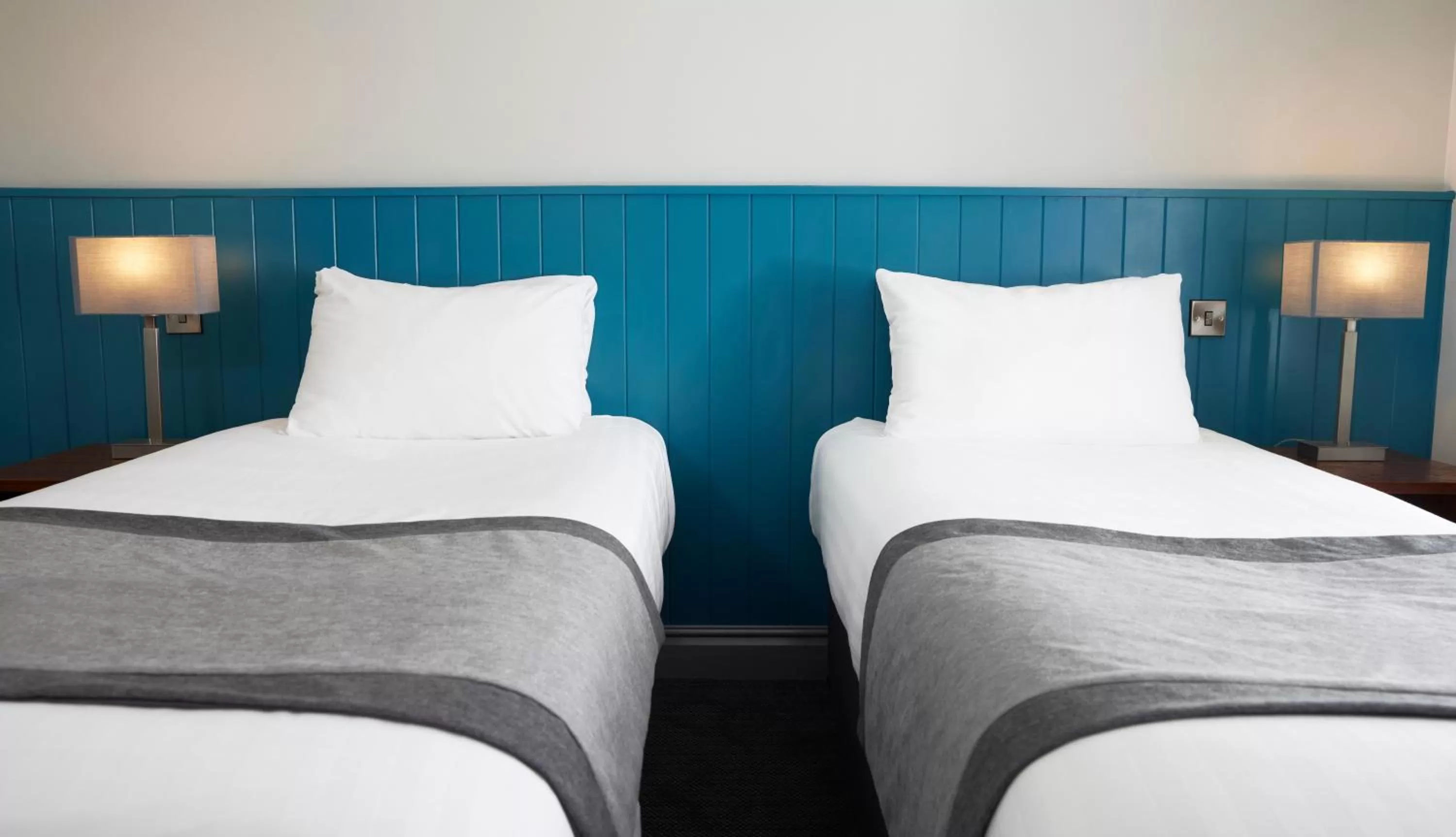 Bed in Highwayman By Greene King Inn