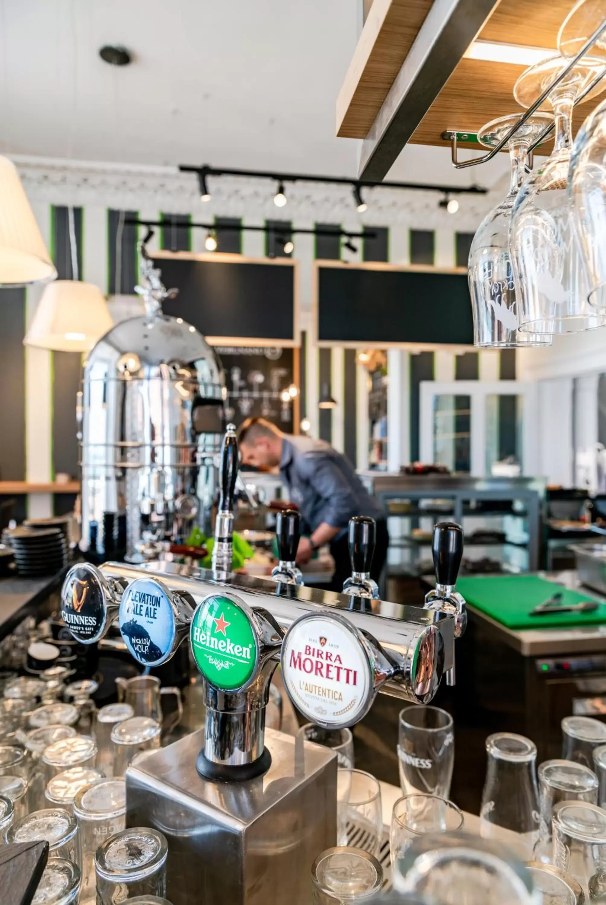 Lounge or bar in The Strand Hotel former Home of Oscar Wilde & Caffe Vergnano 1882