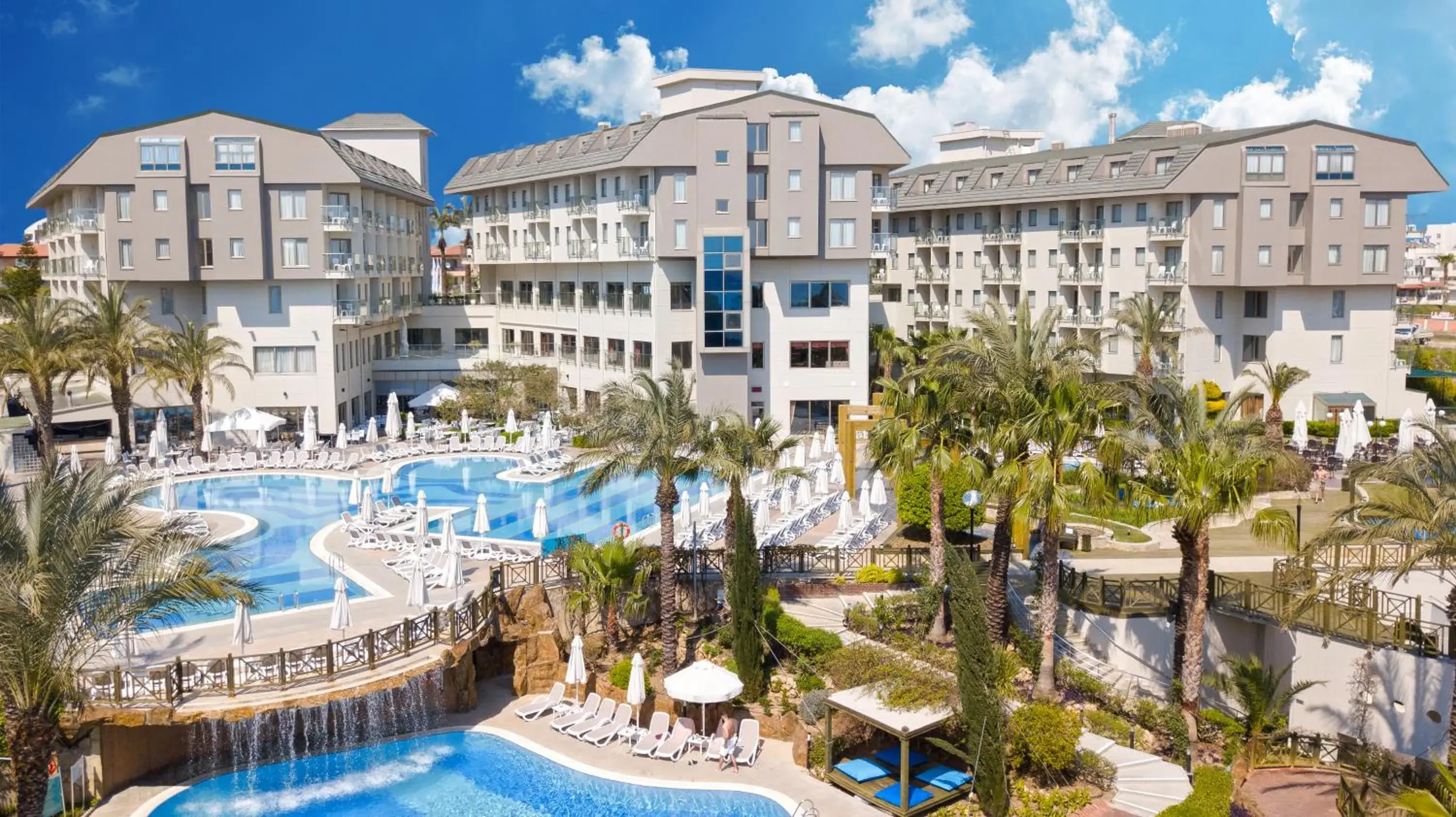 Pool View in Novum Garden Side Hotel