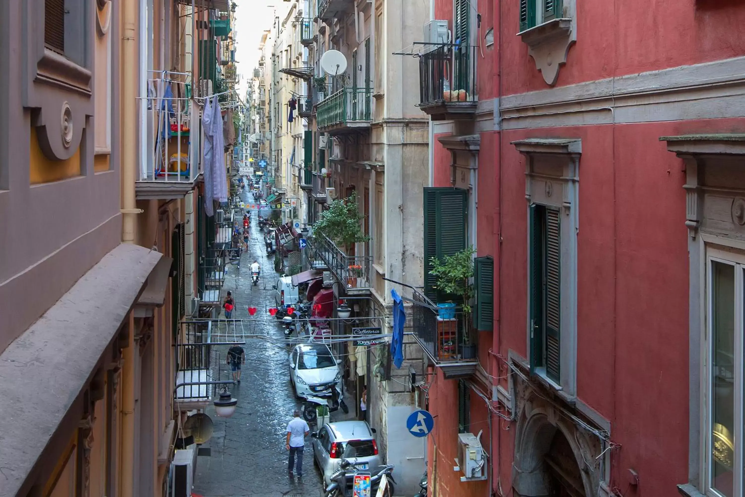 Neighbourhood, Balcony/Terrace in B&B Napoli Time