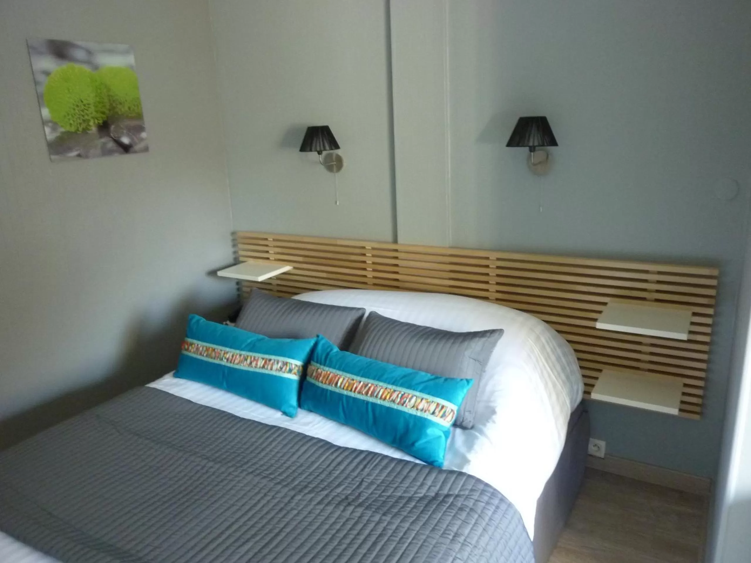 Bedroom, Bed in Les Fregates