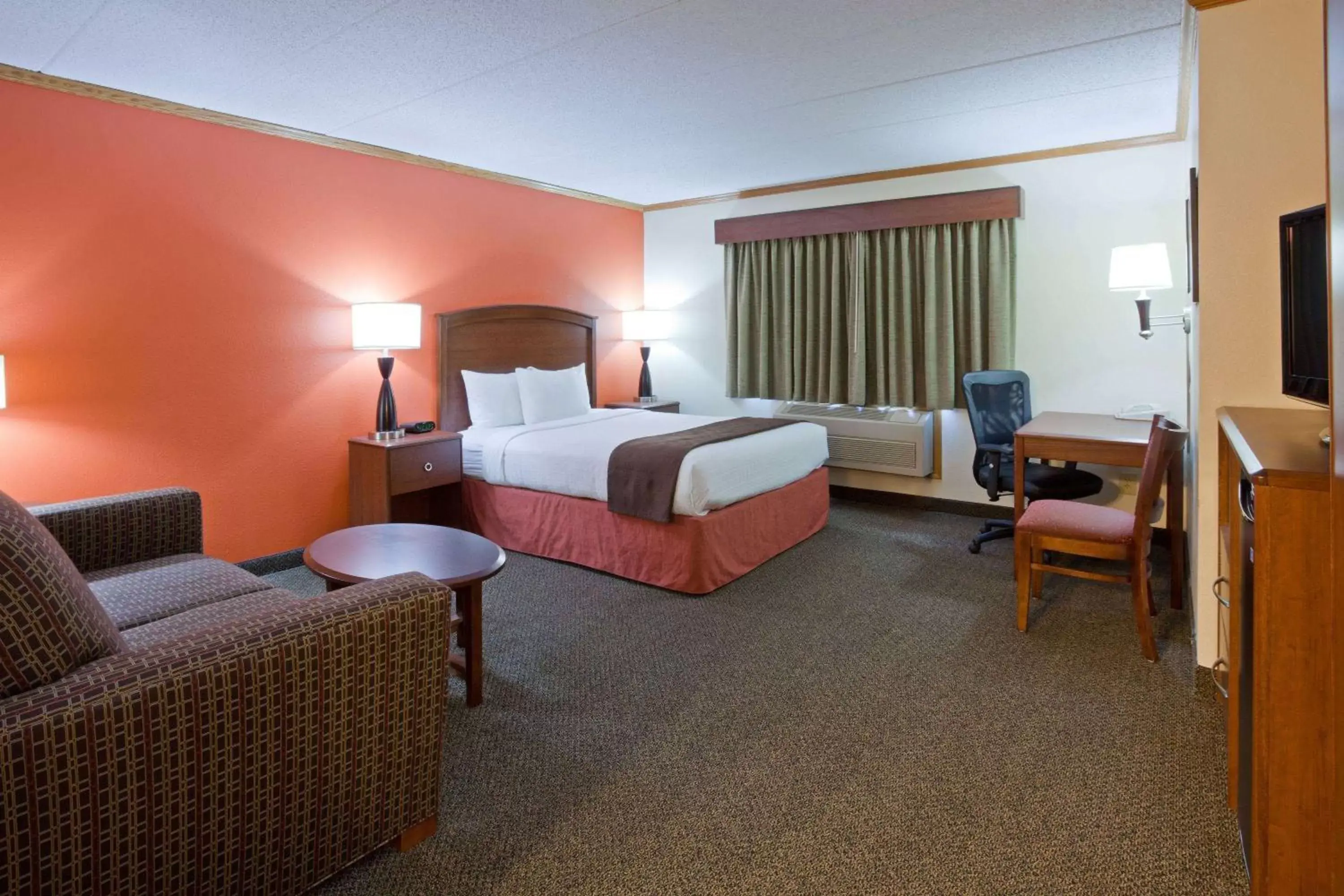 Photo of the whole room in AmericInn by Wyndham Virginia