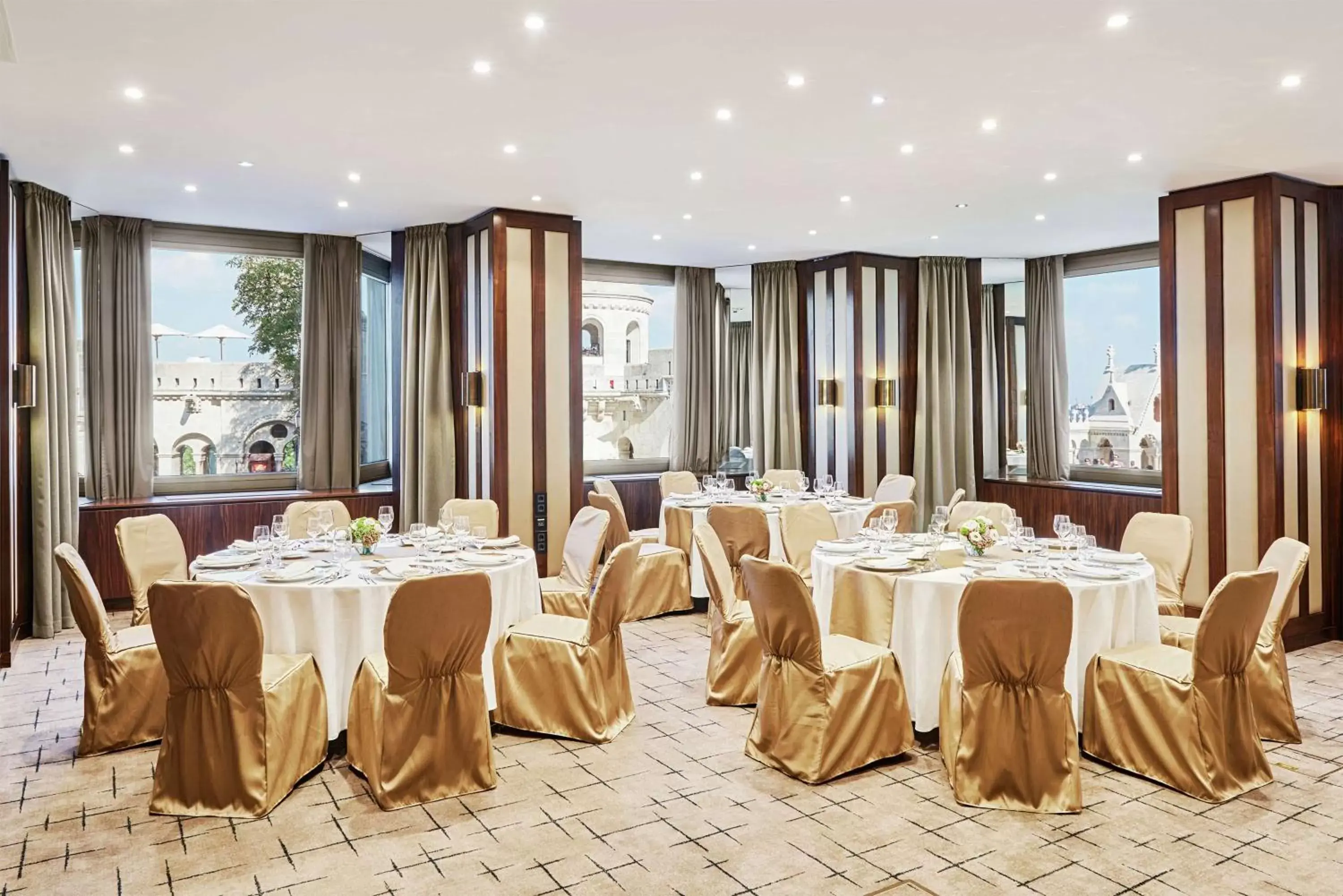 Meeting/conference room, Banquet Facilities in Hilton Budapest