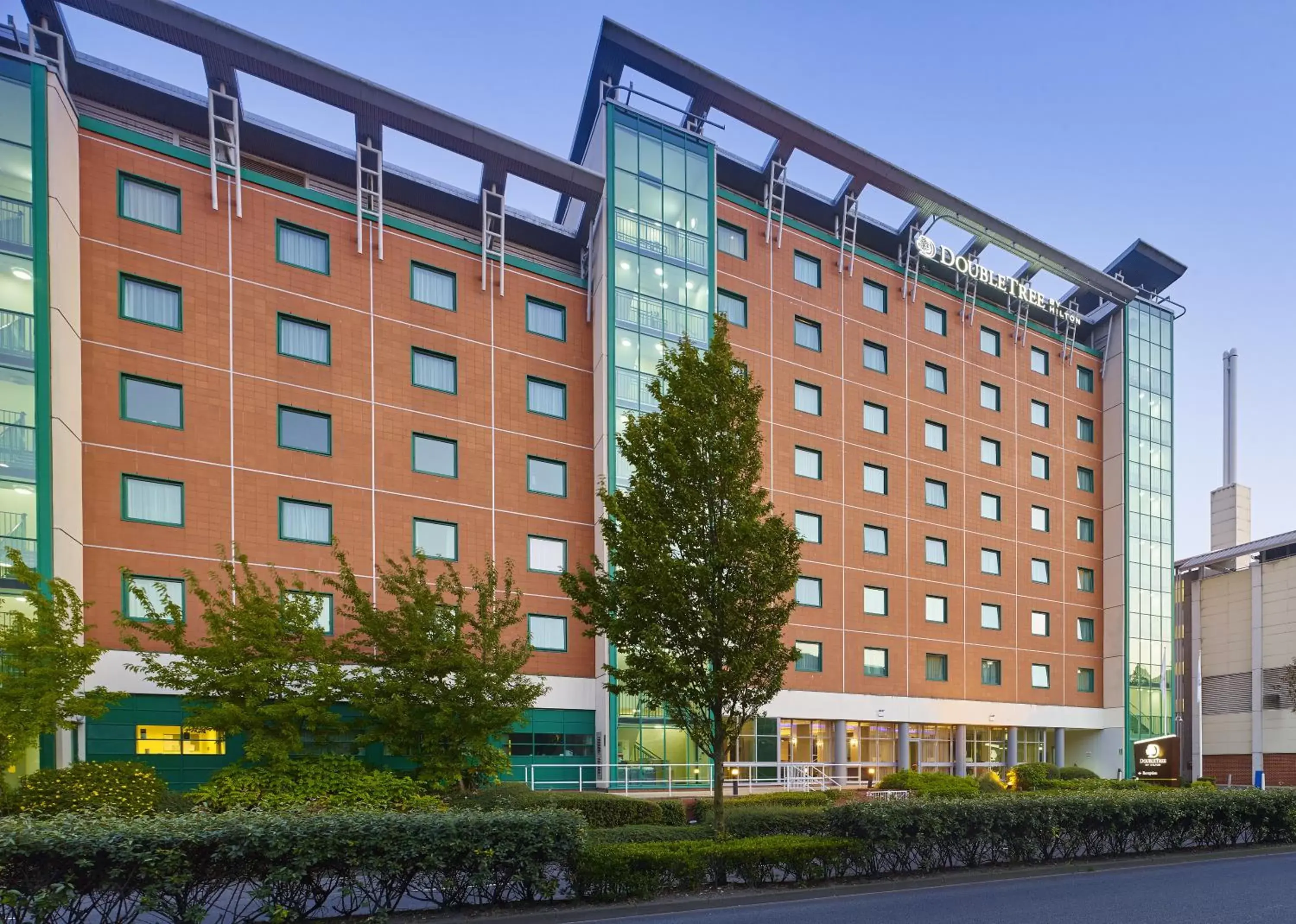 Facade/entrance, Property Building in DoubleTree by Hilton Woking