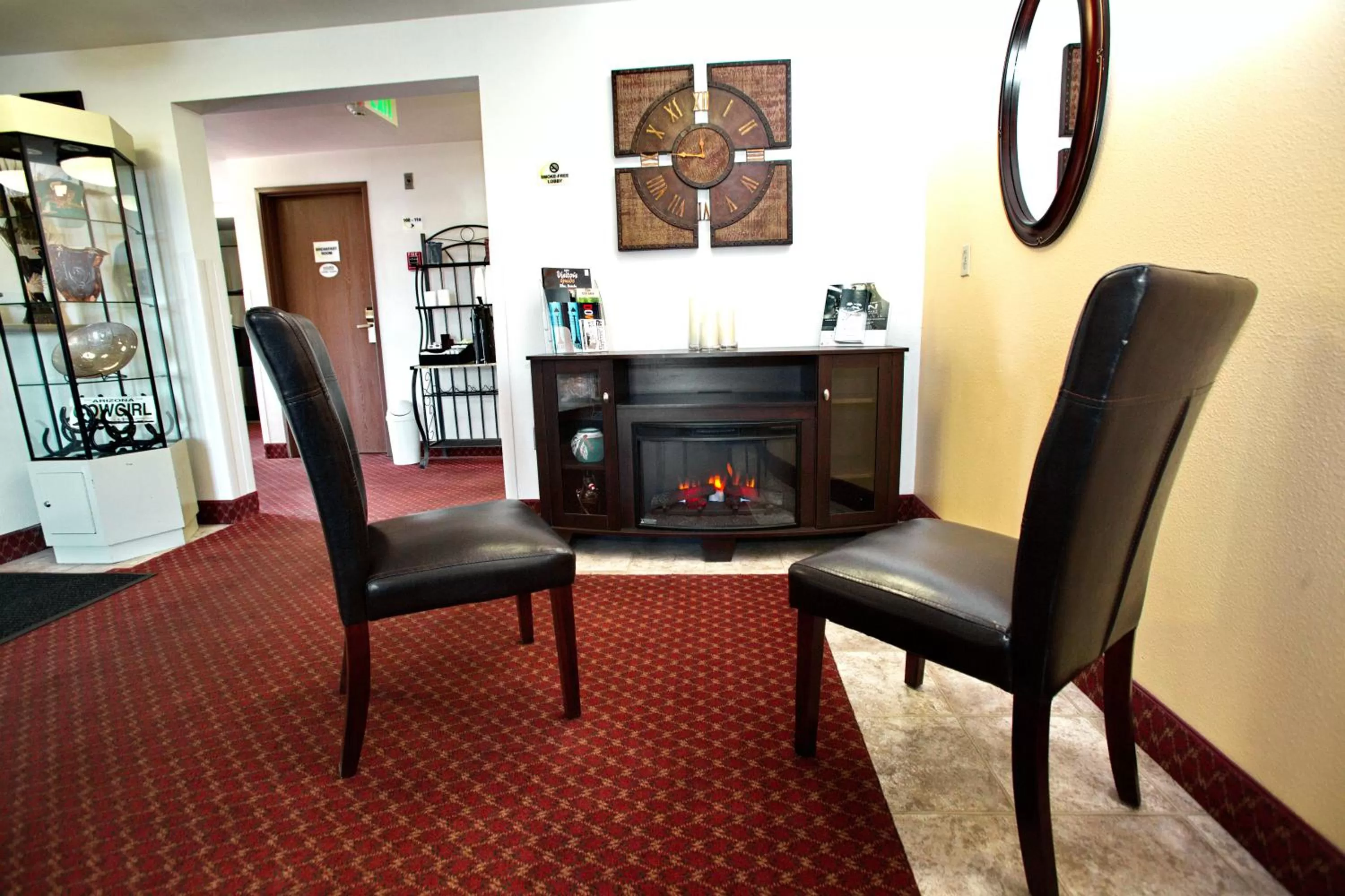 Lobby or reception in Super 8 by Wyndham Elko