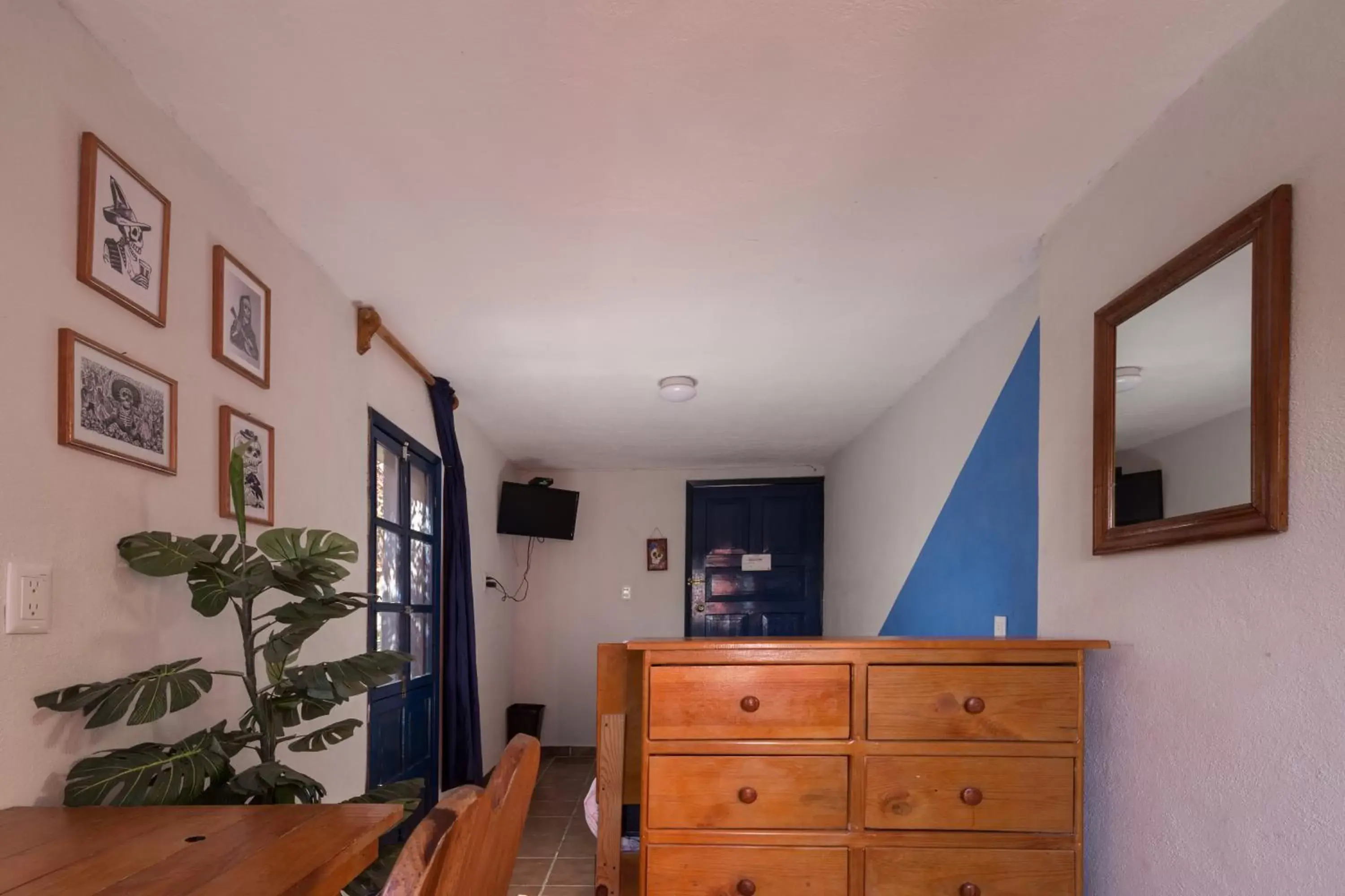 Photo of the whole room, TV/Entertainment Center in Hotel Posada Bugambilias