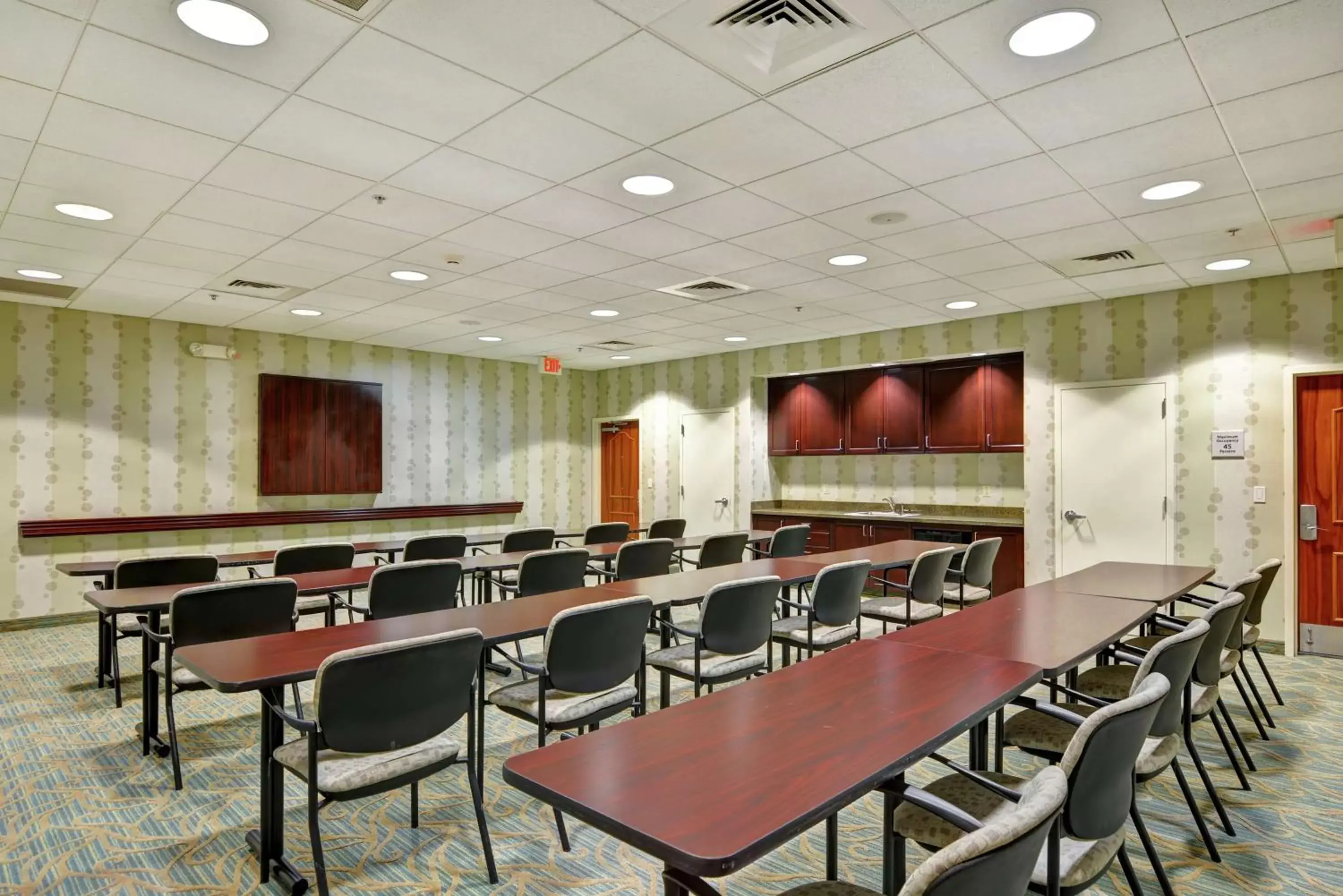 Meeting/conference room in Hampton Inn & Suites Wilkes-Barre