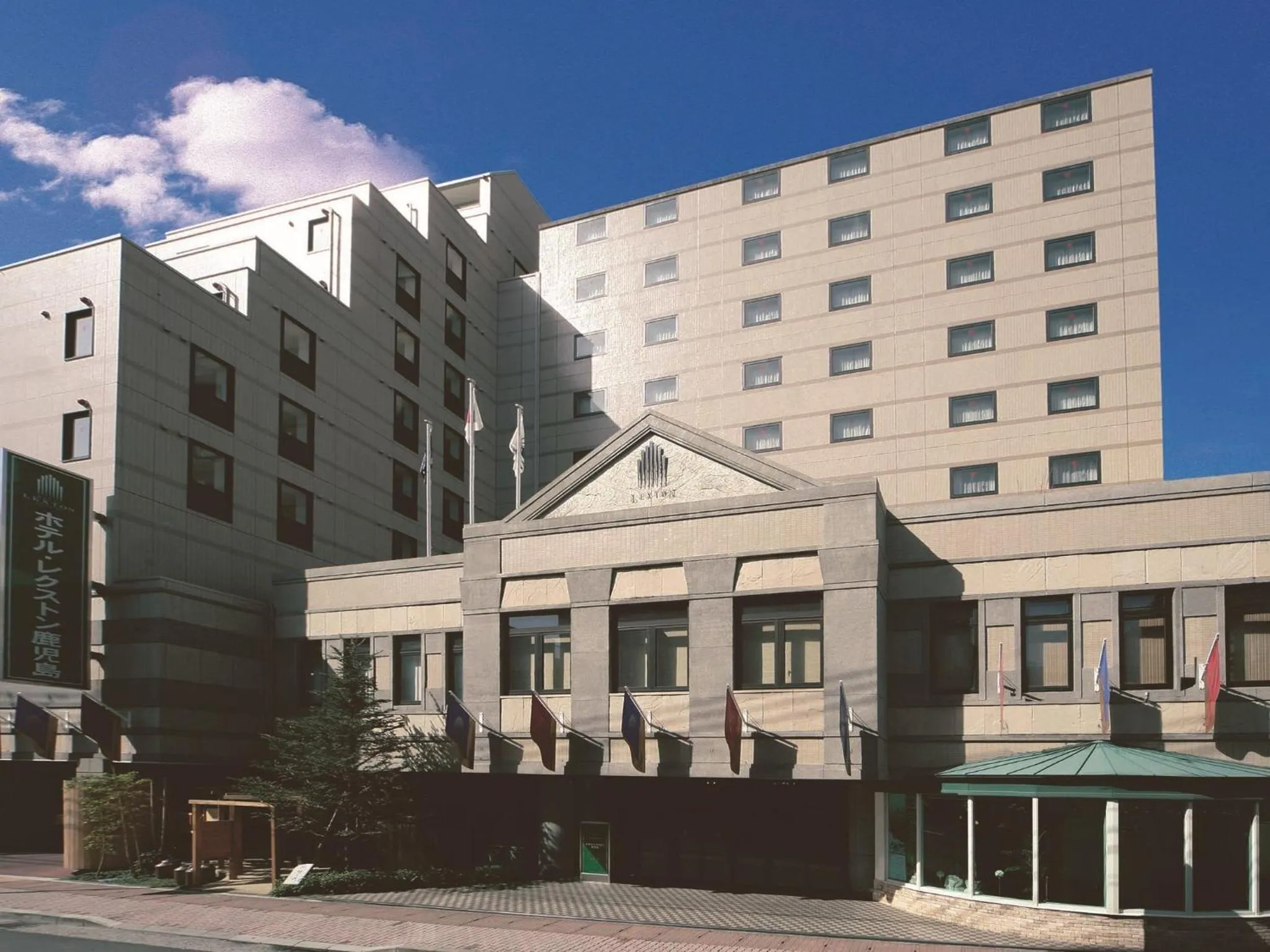 Facade/entrance in Hotel Lexton Kagoshima