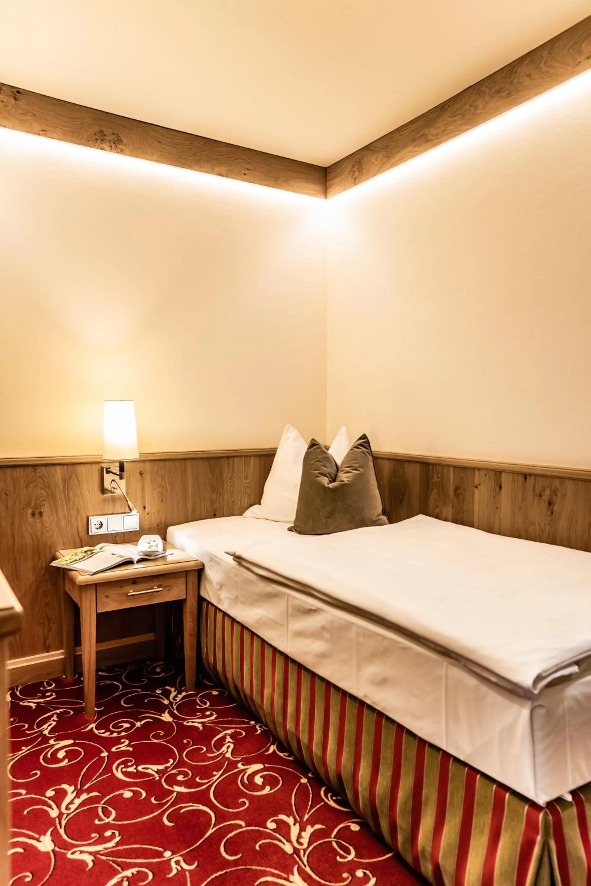 Photo of the whole room, Bed in Hotel Hubertushof