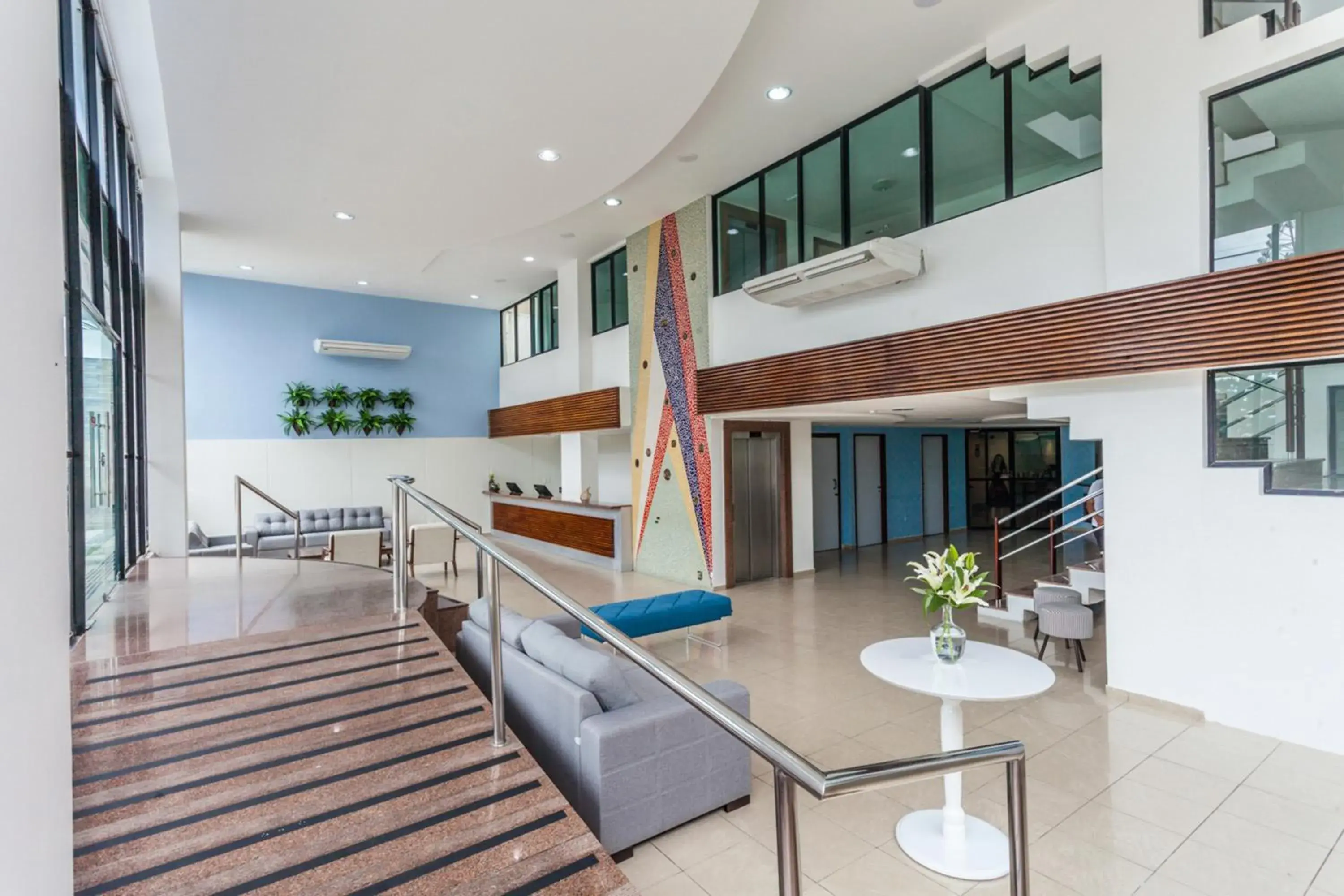 Lobby or reception in João Pessoa Hplus Beach