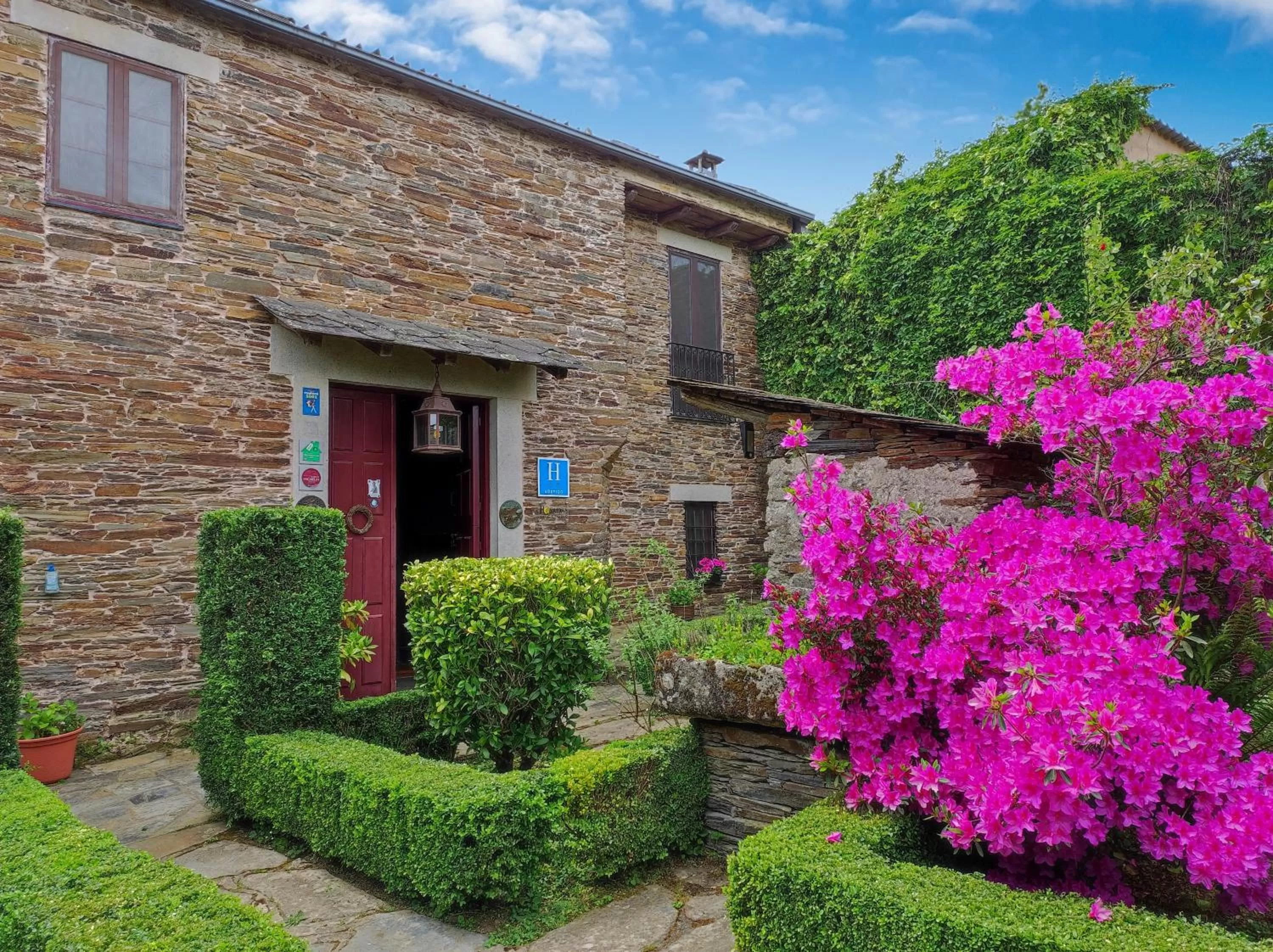 Facade/entrance, Property Building in Hotel Casa de Díaz