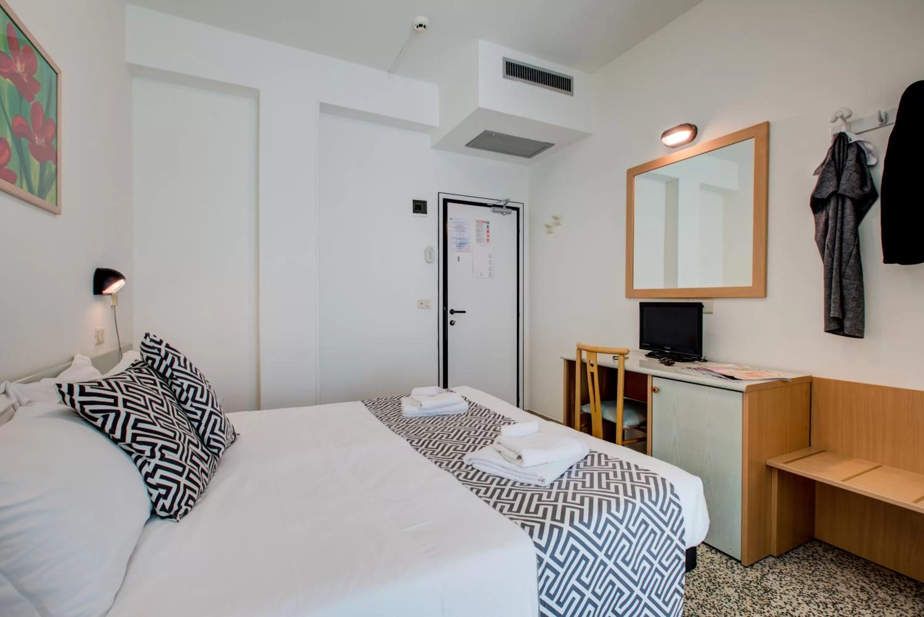 Photo of the whole room, Bed in Hotel Christian Ideale Per Famiglie