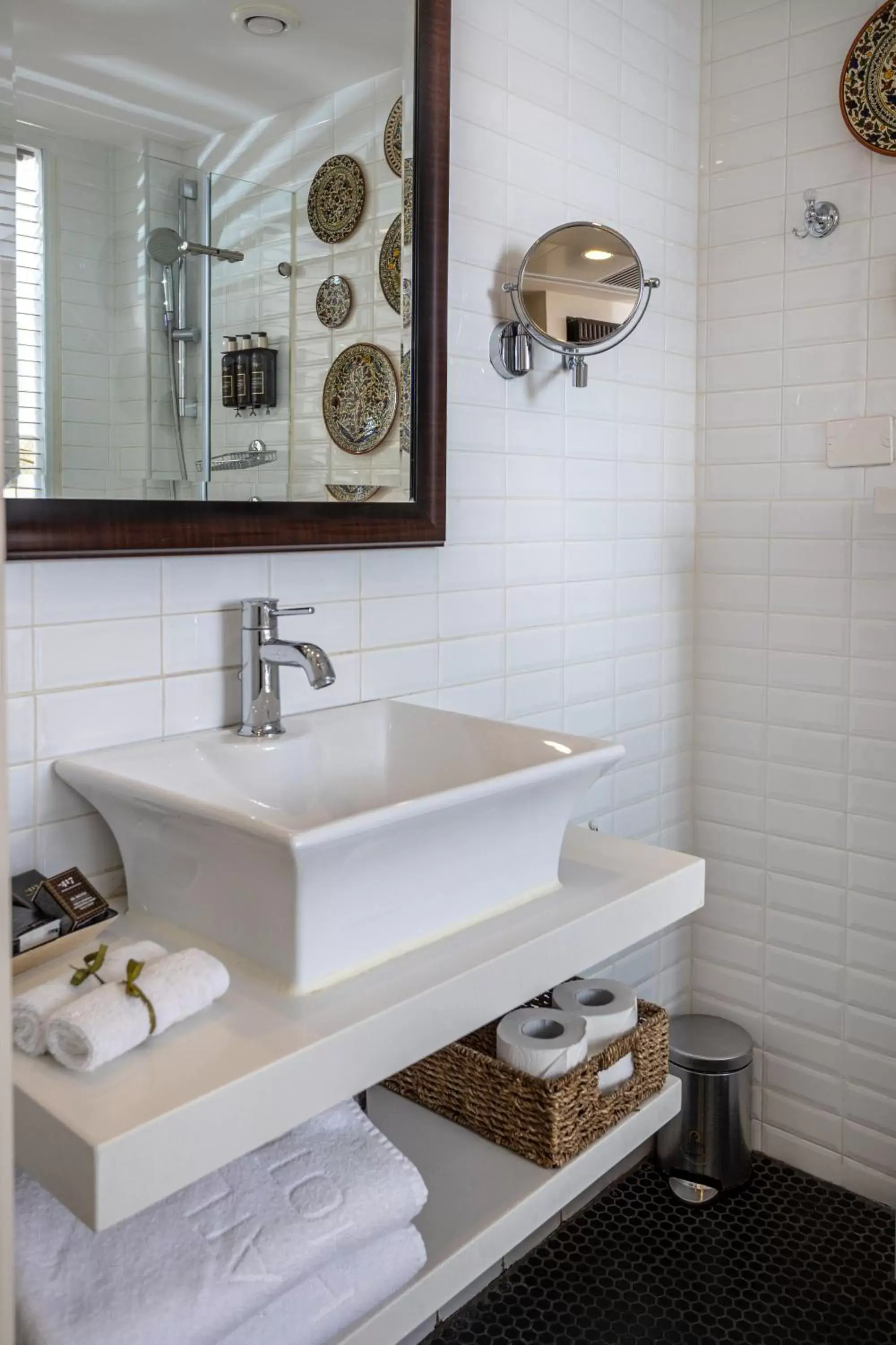 Bathroom in Arthur Hotel - an Atlas Boutique Hotel