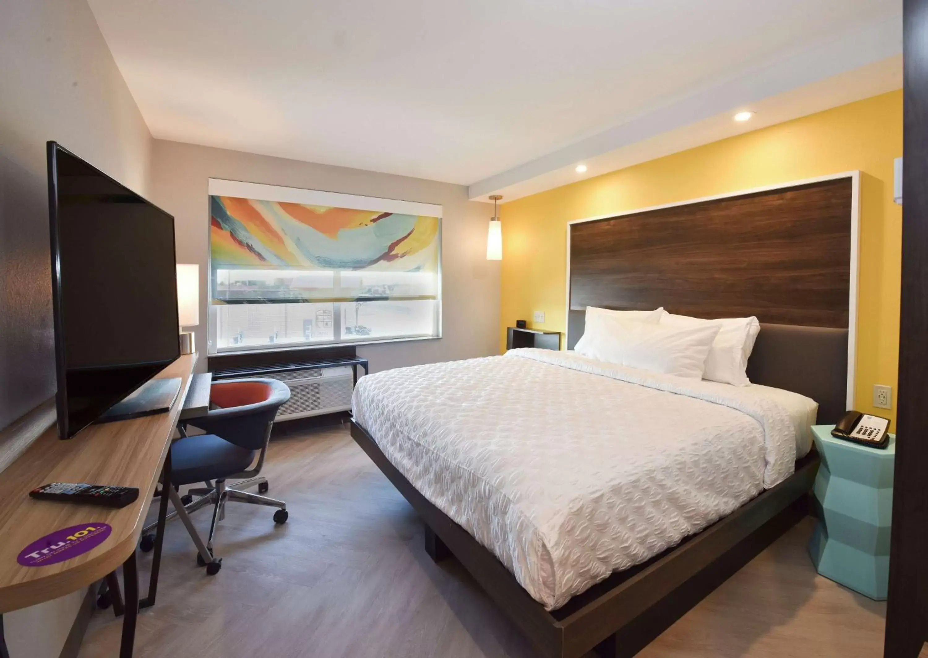 Bedroom, Bed in Tru By Hilton Lawrence Bedroom, Bed in Tru By Hilton Lawrence