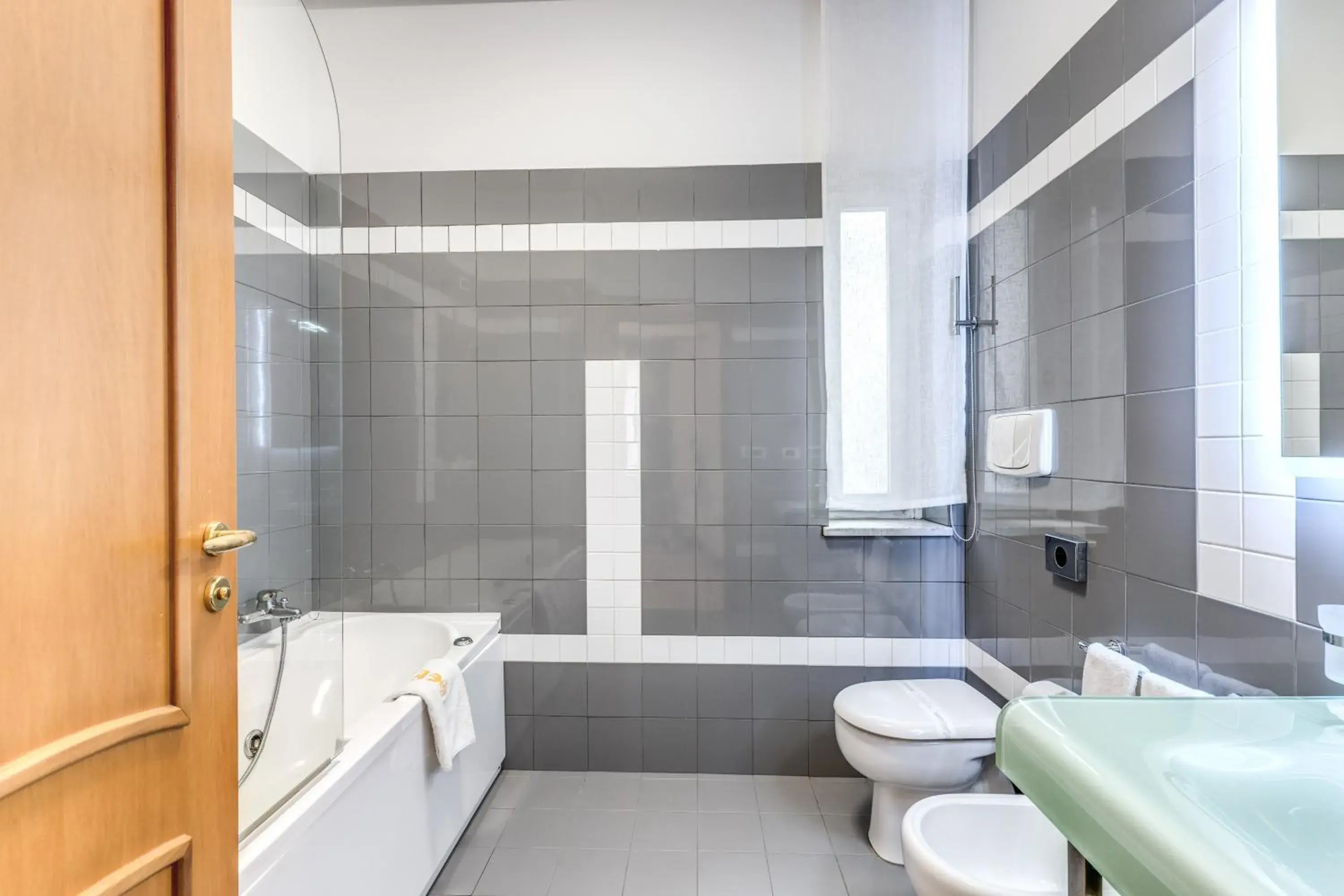 Bathroom in Artemisia Palace Hotel