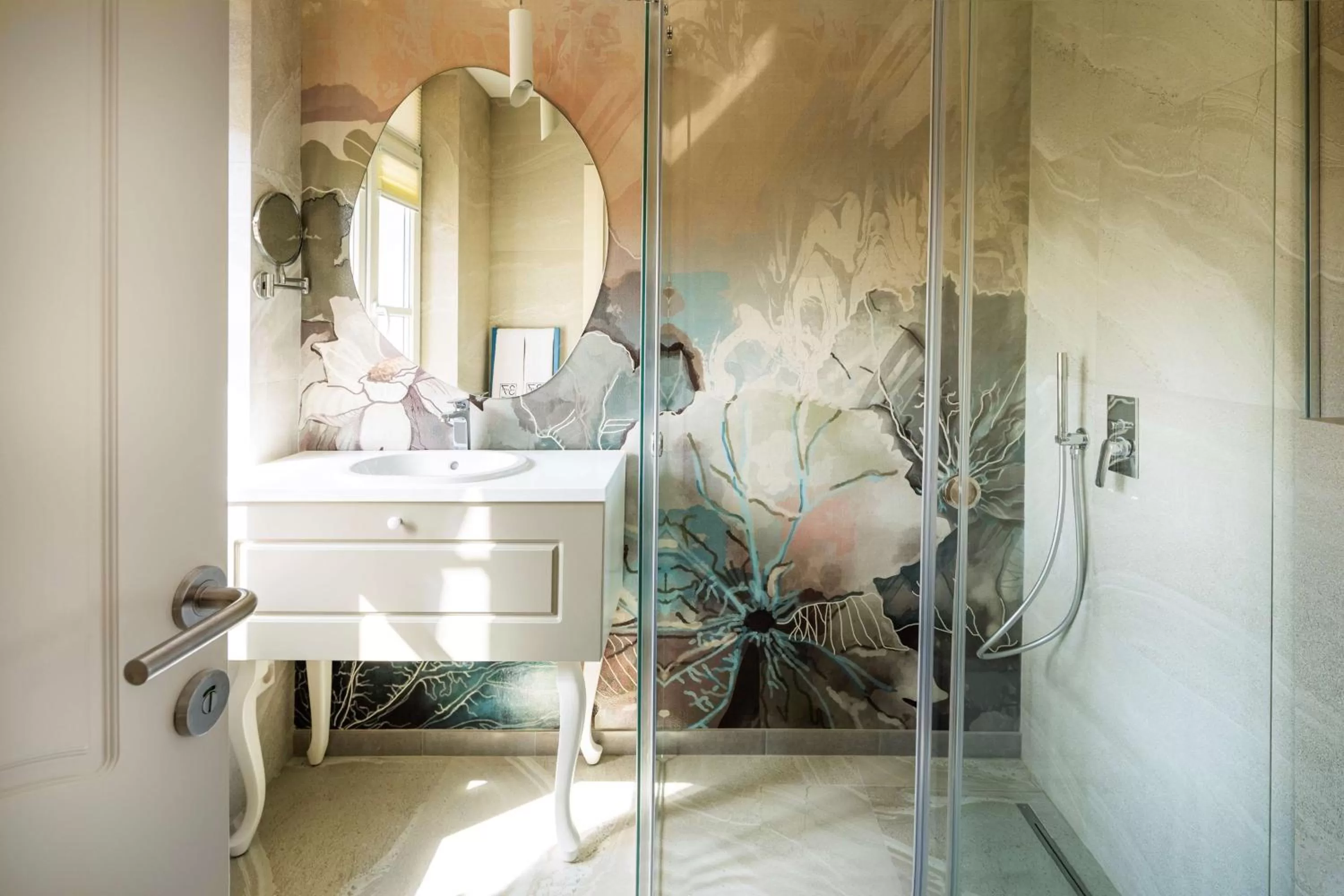 Bathroom in Gallery 37 Powered by ASTON