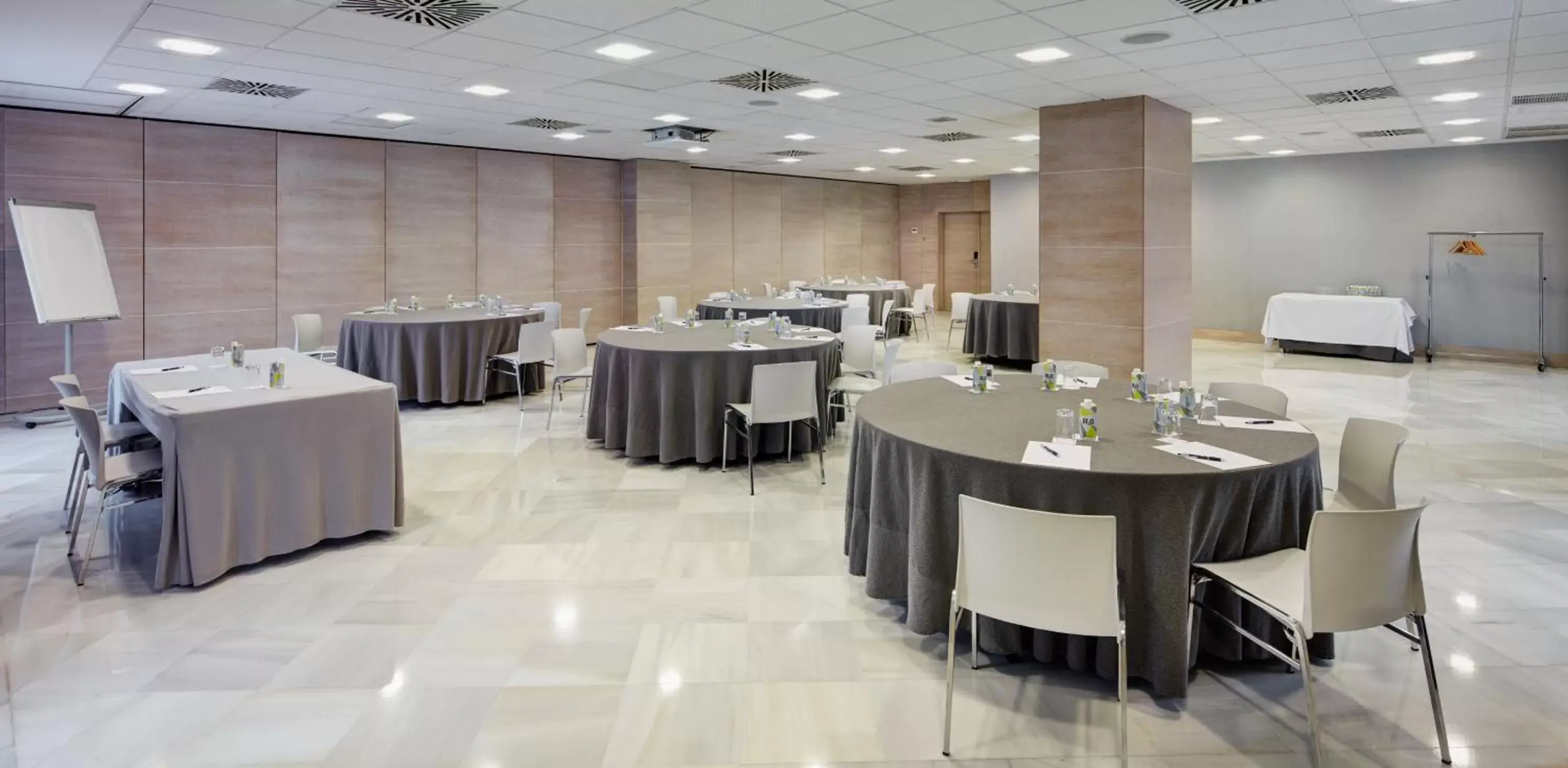 Meeting/conference room in Sercotel Amistad Murcia