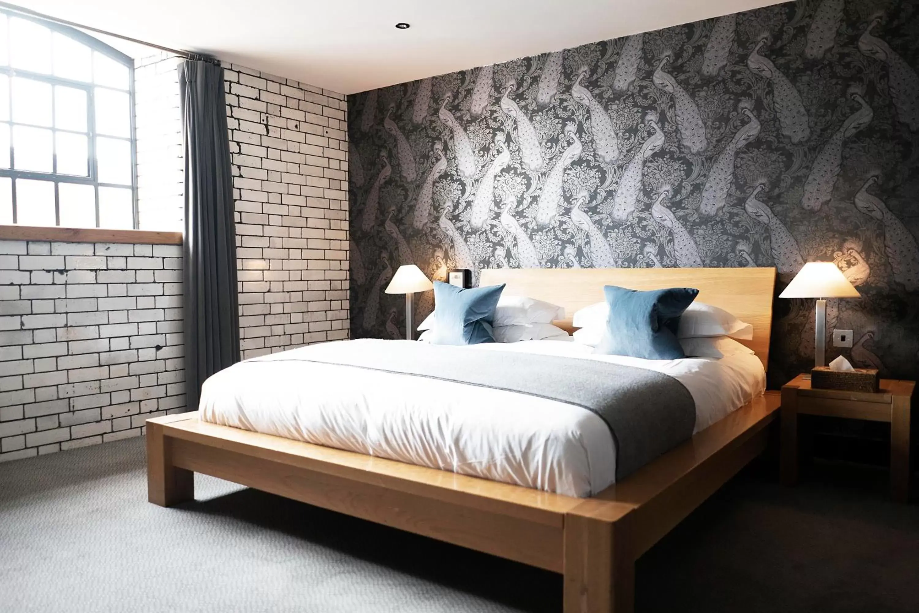 Deluxe Room in Hotel du Vin Henley Deluxe Room in Hotel du Vin Henley