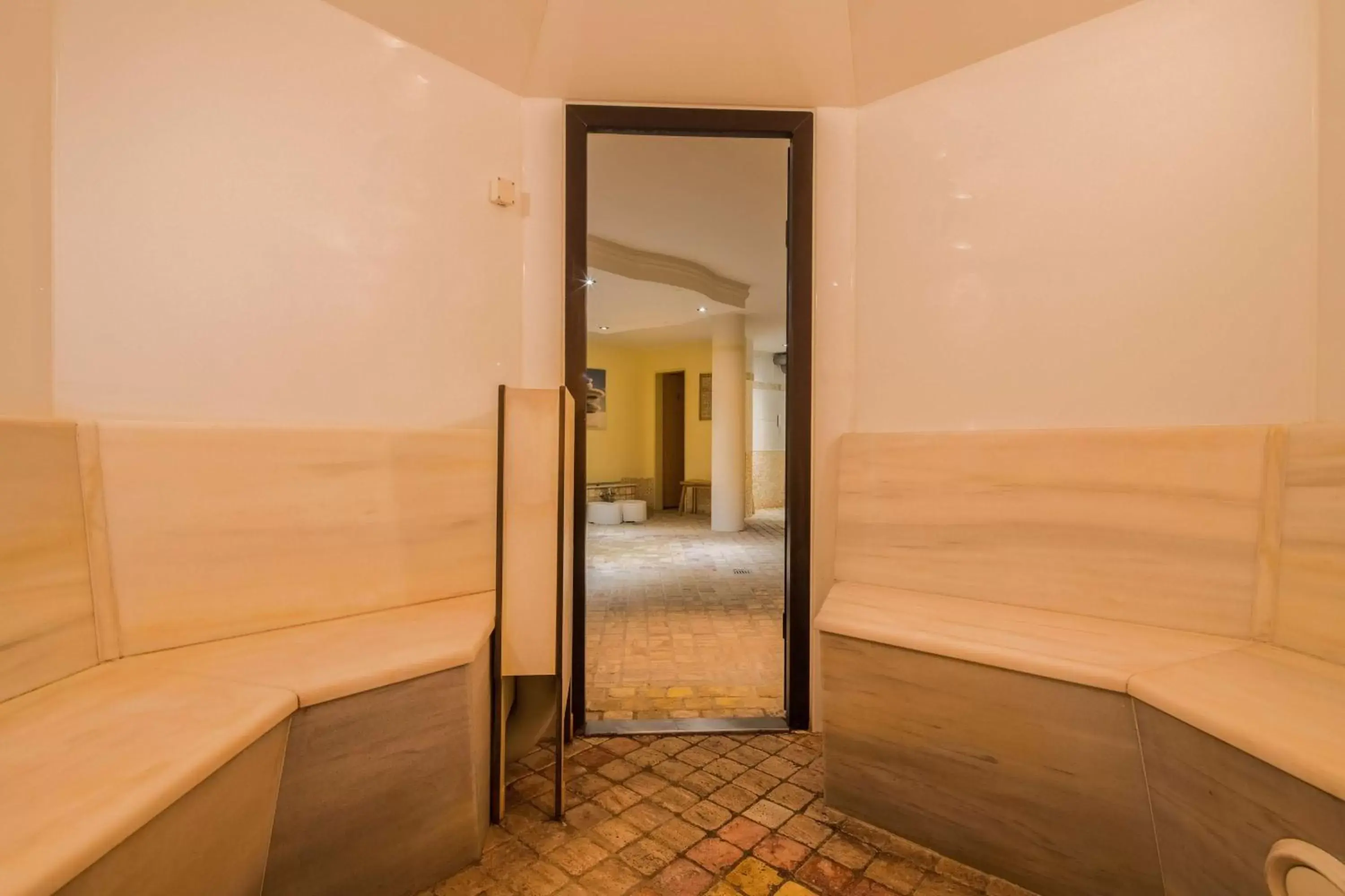 Spa and wellness centre/facilities, Bathroom in Best Western Hotel Schlossmühle Quedlinburg