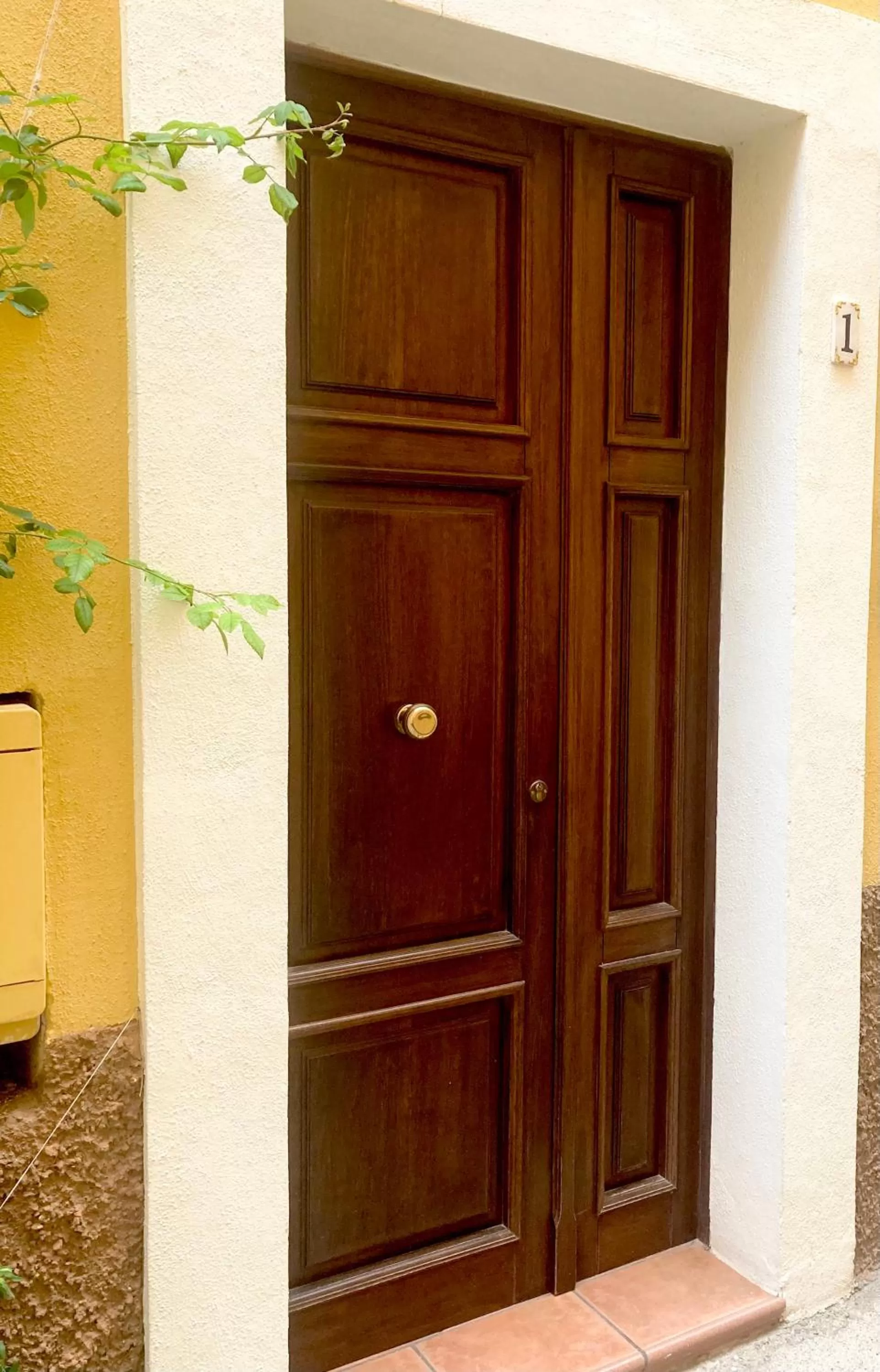 Facade/entrance in B&B Mela