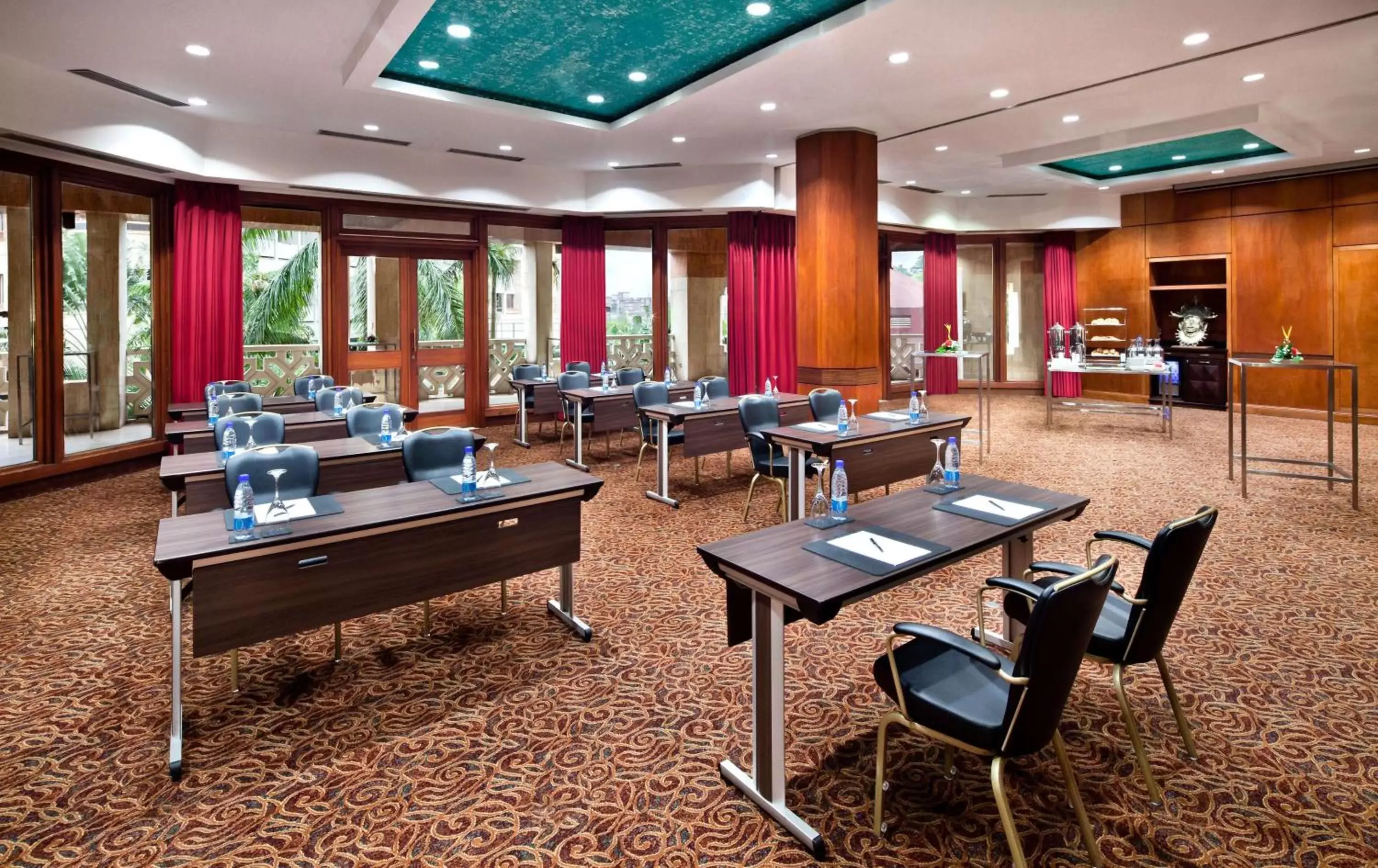Meeting/conference room in Hilton Yaounde