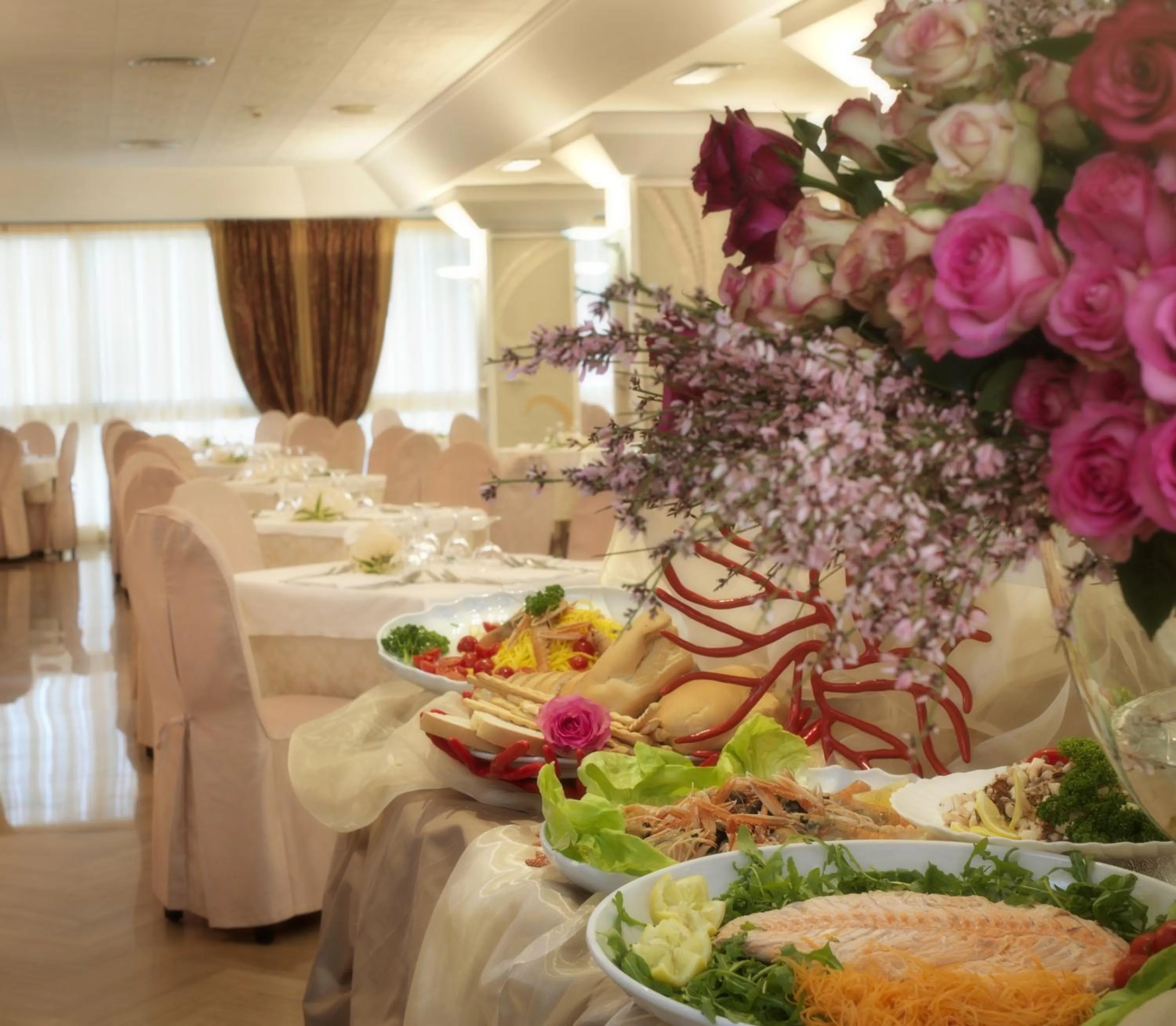 Restaurant/places to eat in Hotel Feldberg