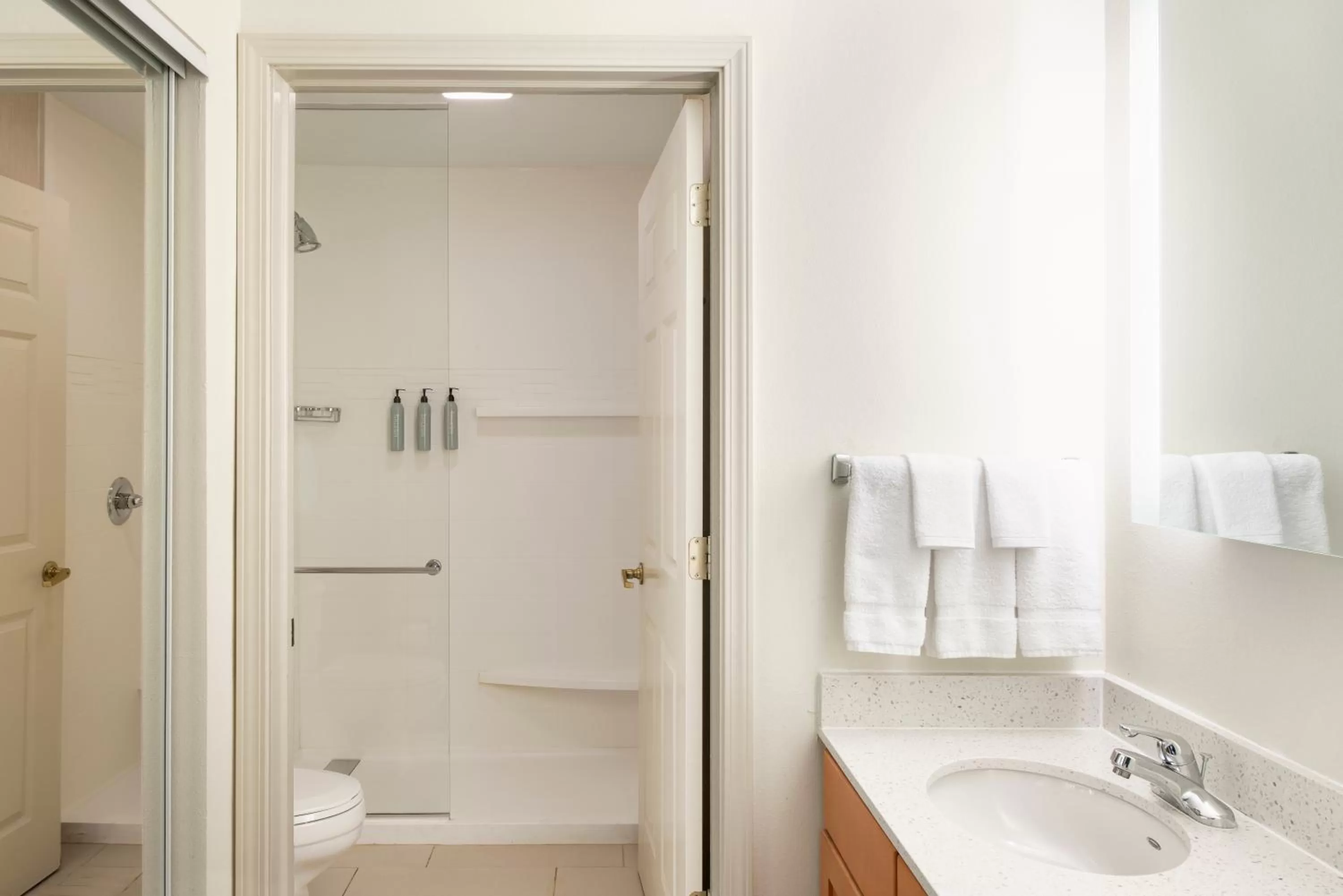 Bathroom in Residence Inn Cincinnati Airport