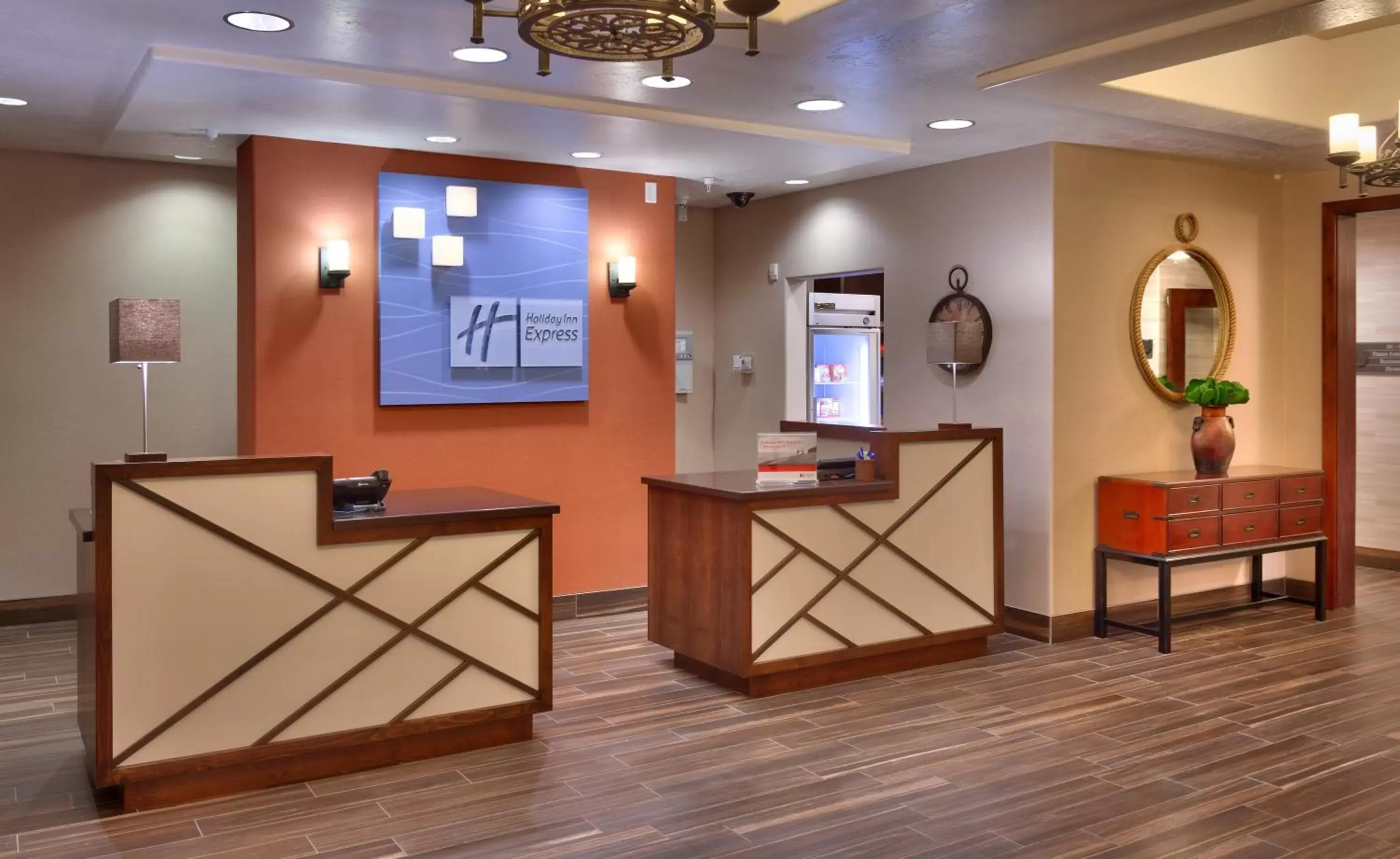 Property building, Lobby/Reception in Holiday Inn Express & Suites Kanab, an IHG Hotel