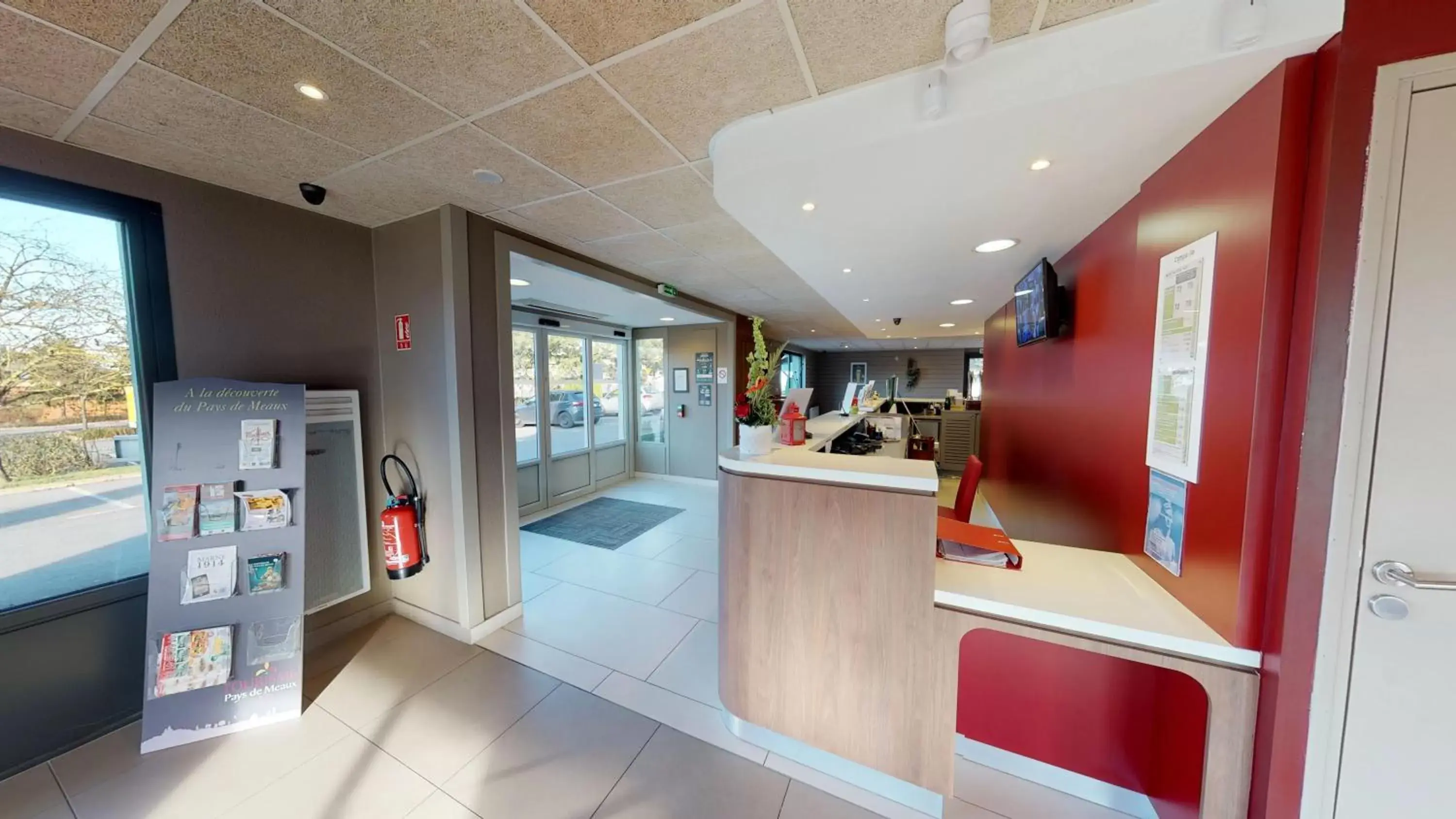 Banquet/Function facilities, Lobby/Reception in Kyriad Meaux Sud Nanteuil Les Meaux
