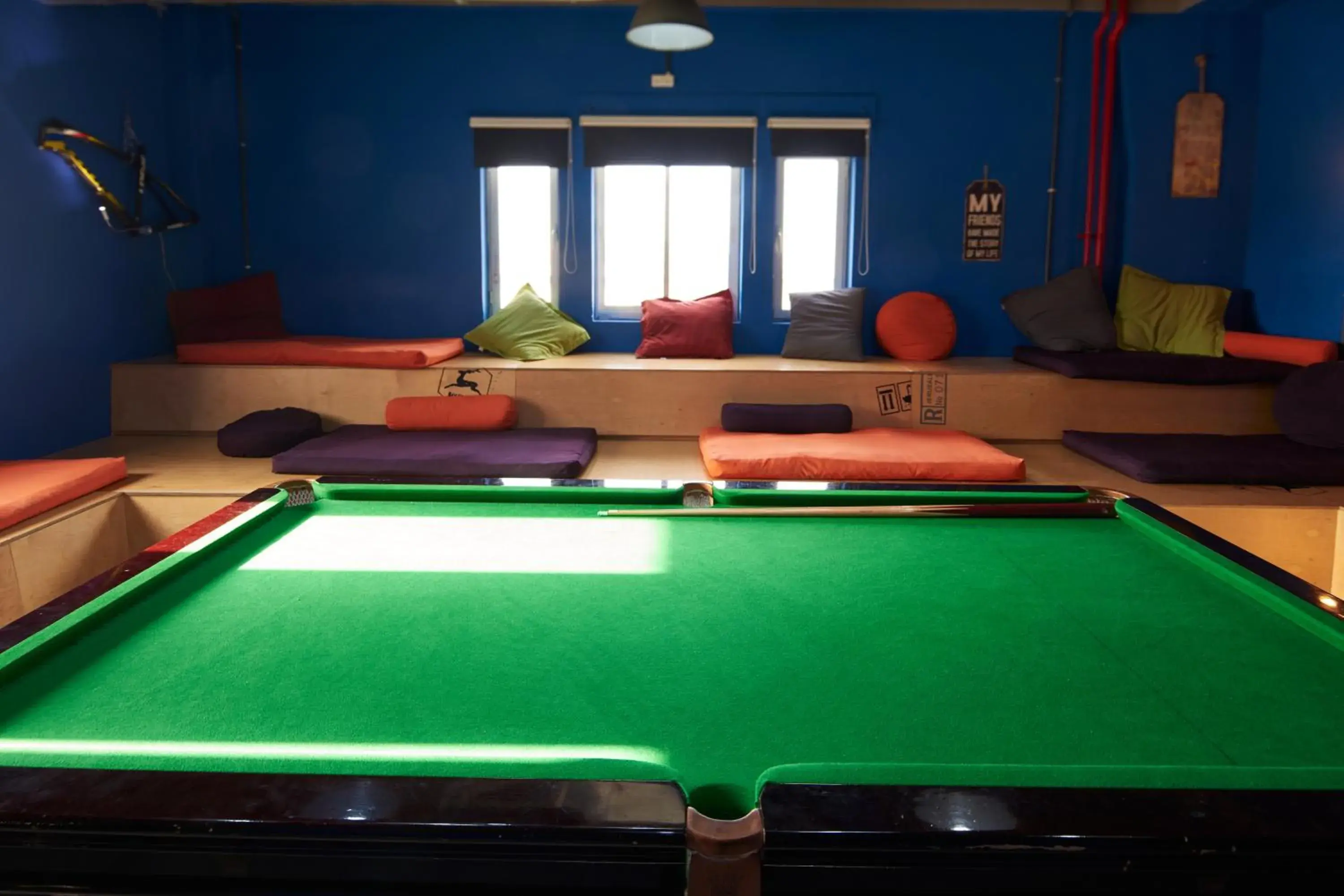 Communal lounge/ TV room, Billiards in The Post Hostel