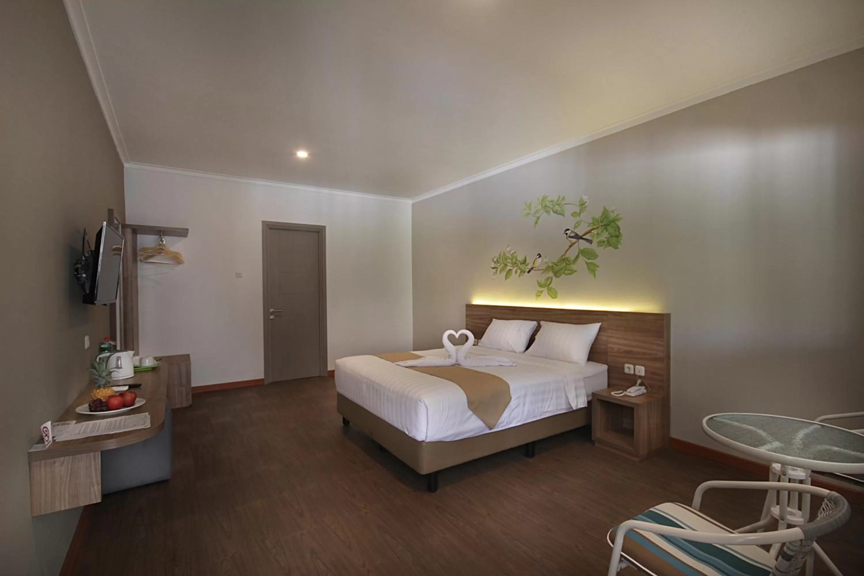 Bed in Three Eight Front One Boutique Batu Malang