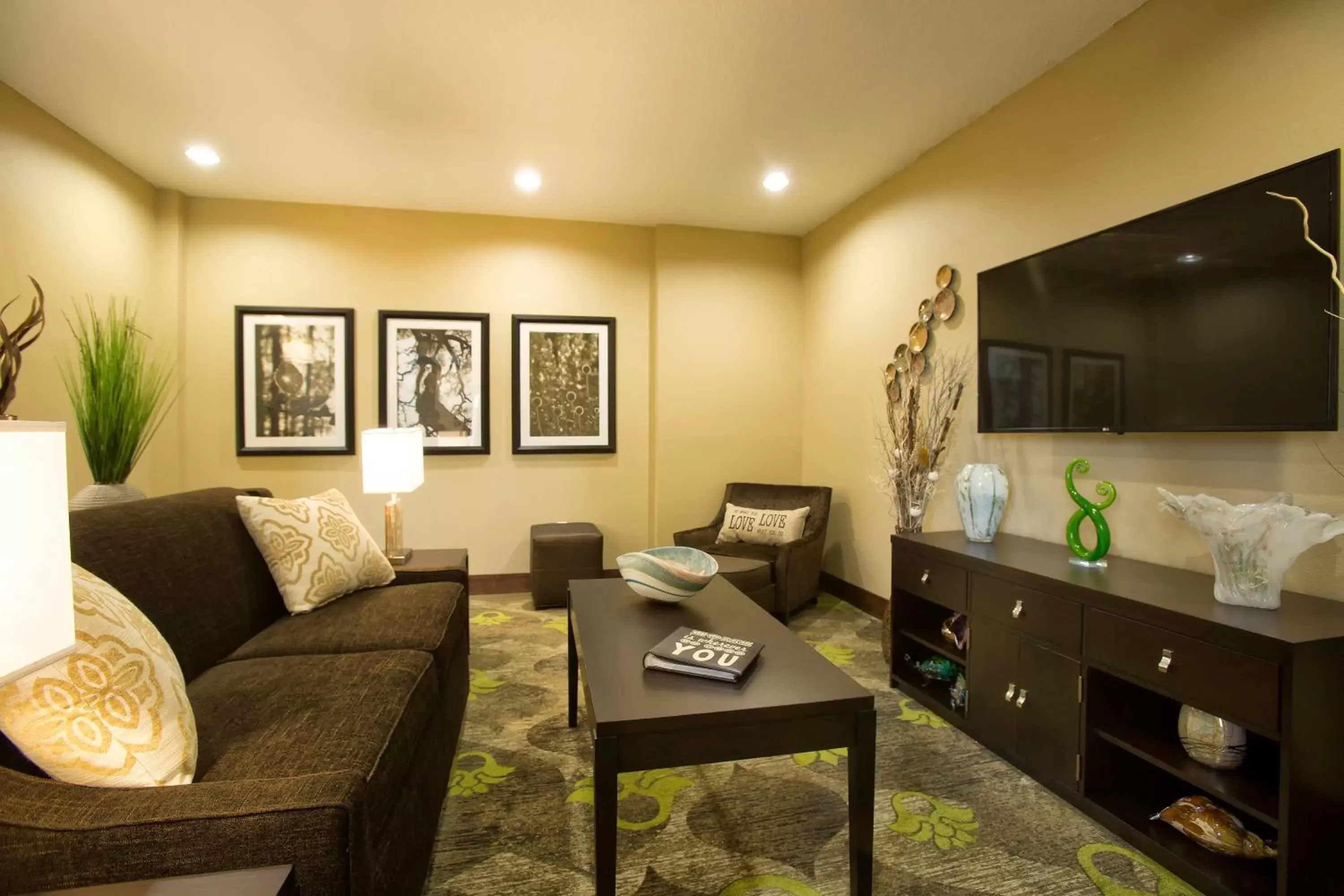 Other, Seating Area in Staybridge Suites Orlando at SeaWorld, an IHG Hotel