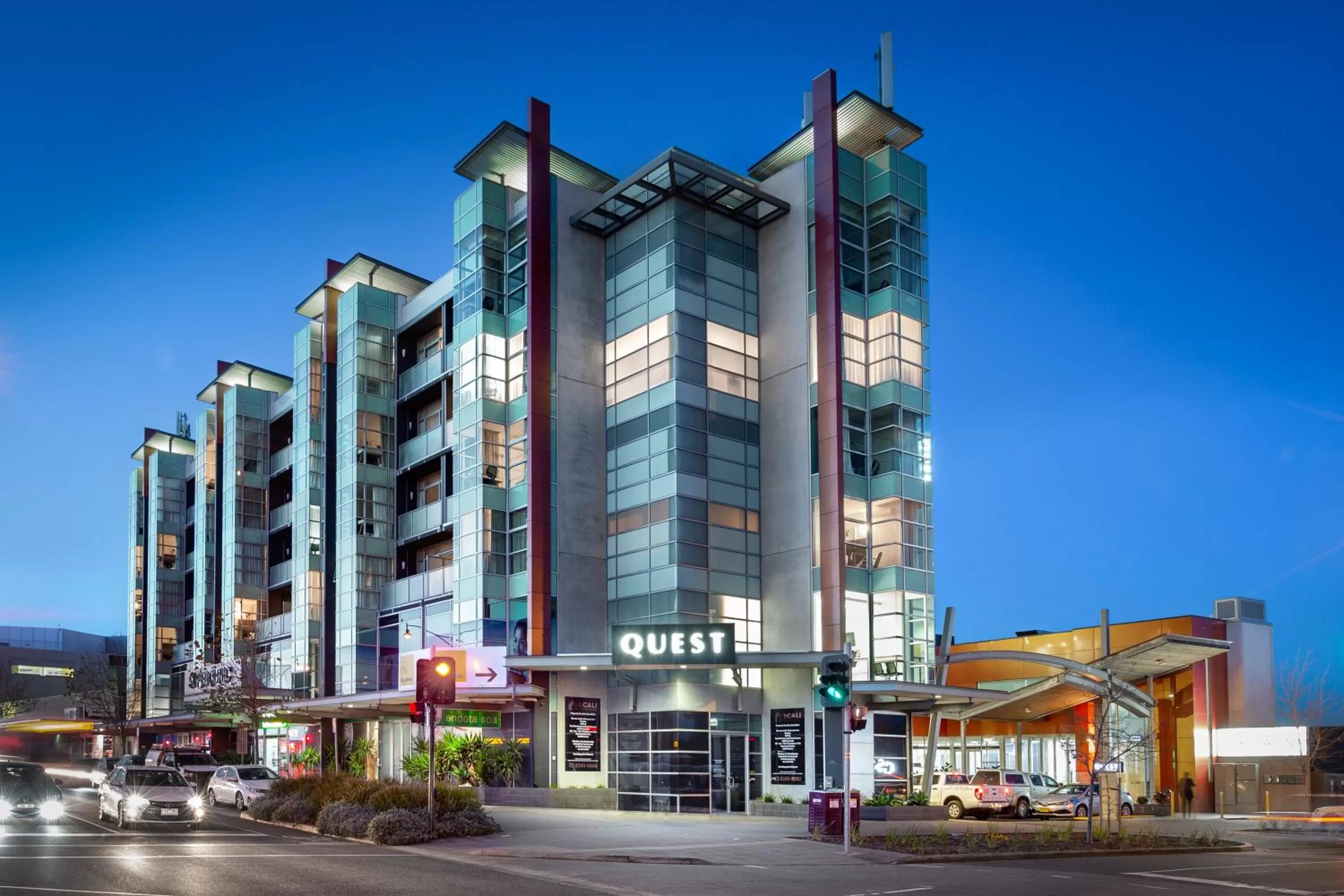 Facade/entrance in Quest Caroline Springs