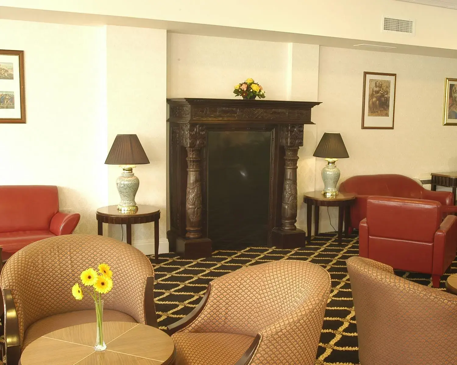 Living room, Seating Area in Britannia Bournemouth Hotel