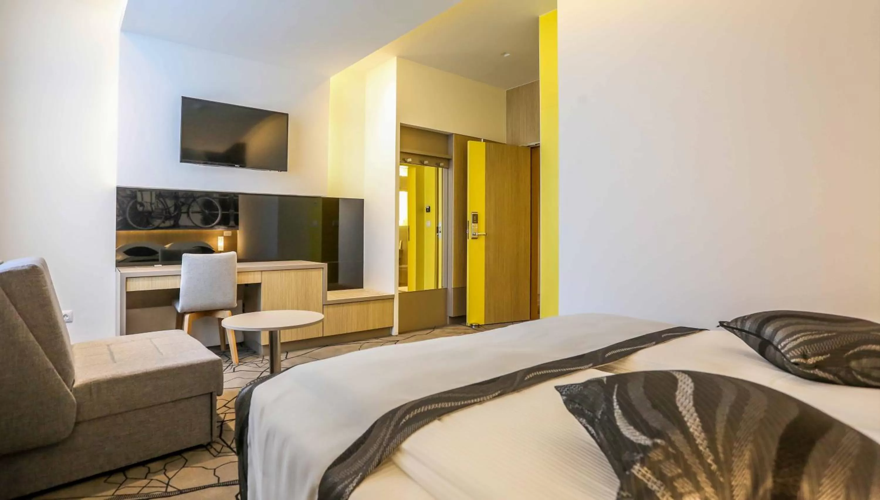 Bedroom, Bed in Hotel Grad