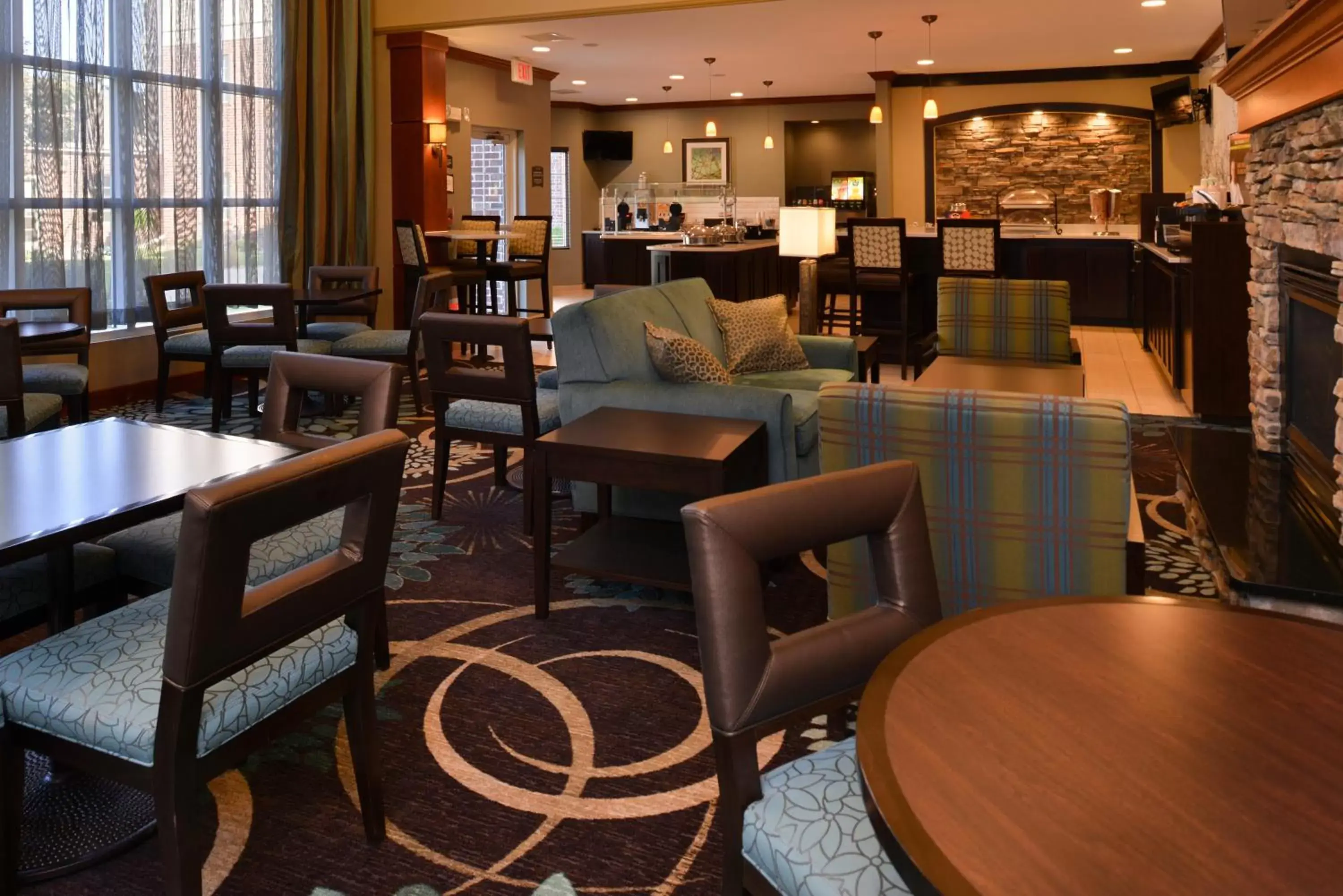 Restaurant/places to eat in Staybridge Suites Sioux Falls at Empire Mall, an IHG Hotel