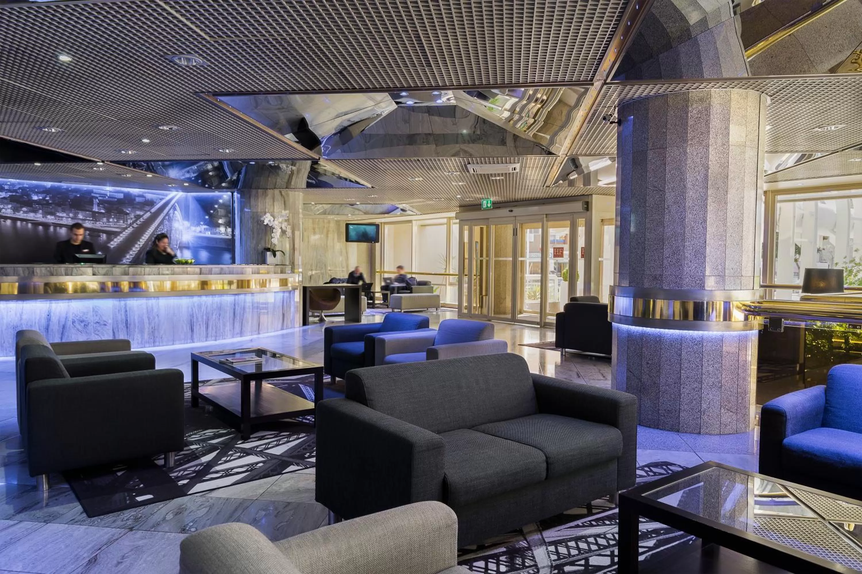 Lobby or reception in HF Fénix Porto