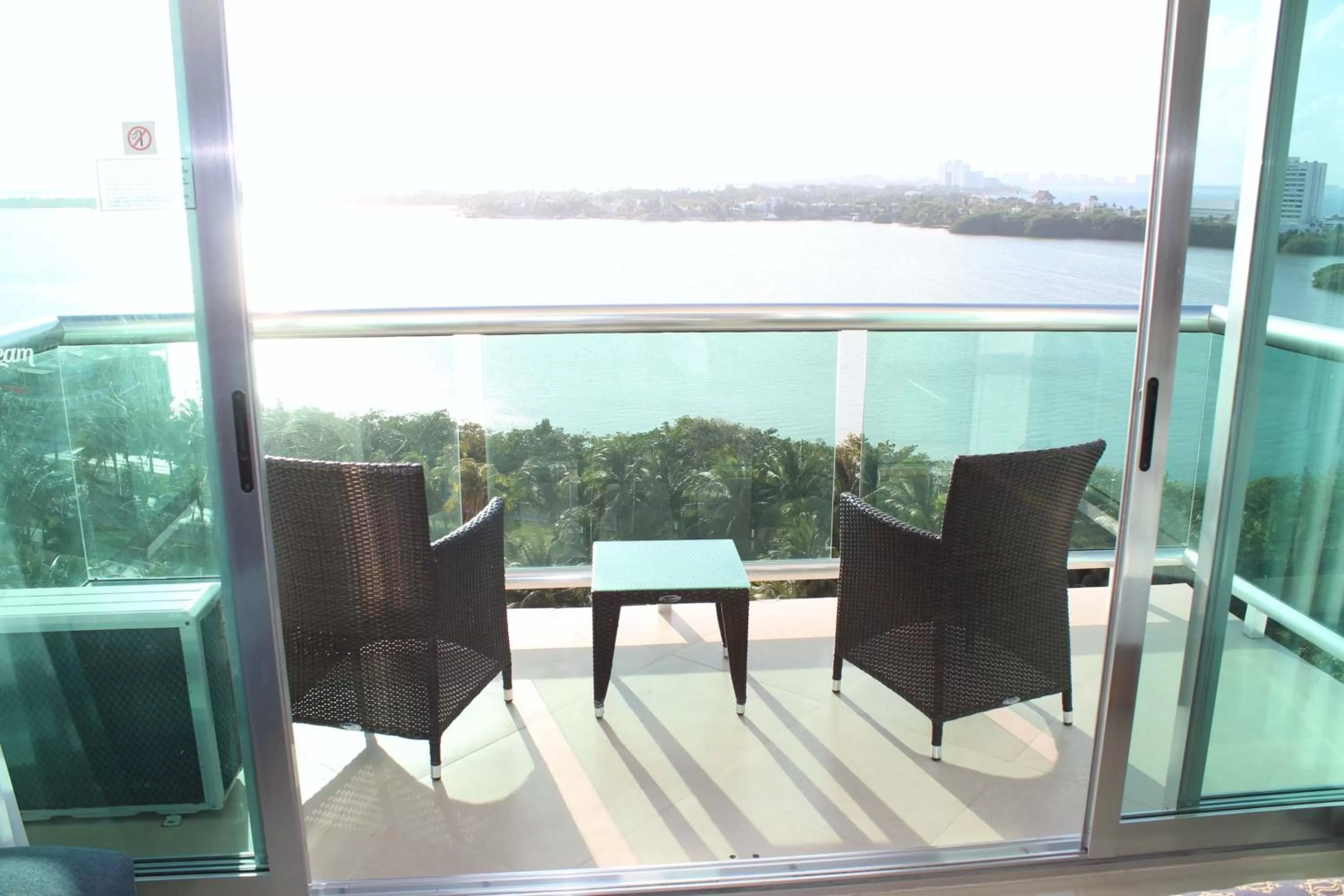 Balcony/Terrace in Ocean Dream Cancun by GuruHotel