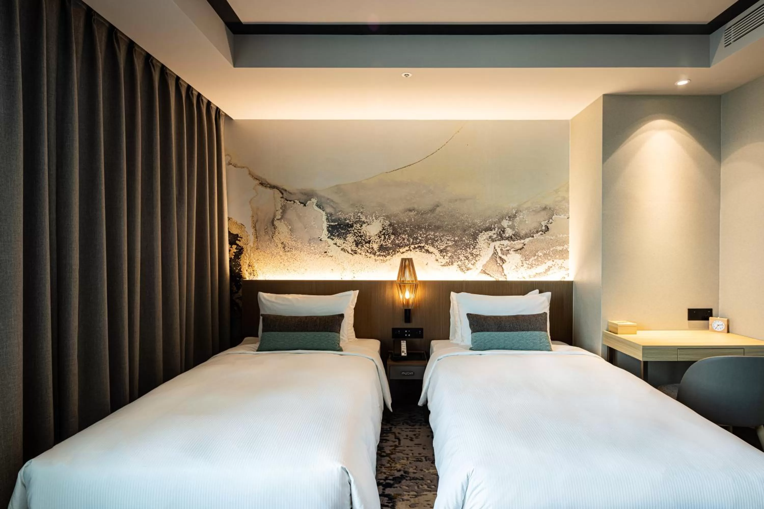 Bed in Solaria Nishitetsu Hotel Taipei Ximen