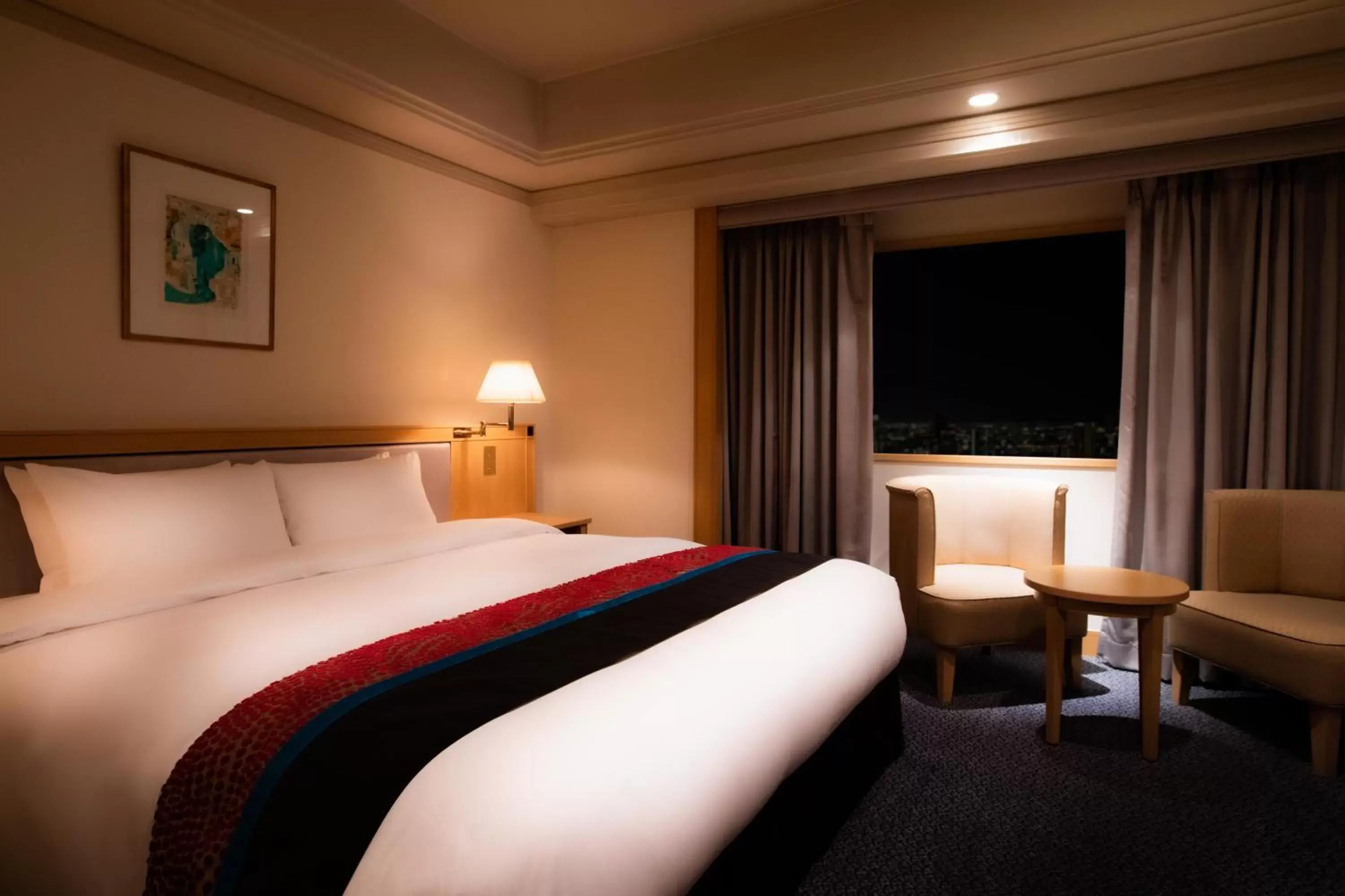 Bed in Hotel New Otani Hakata