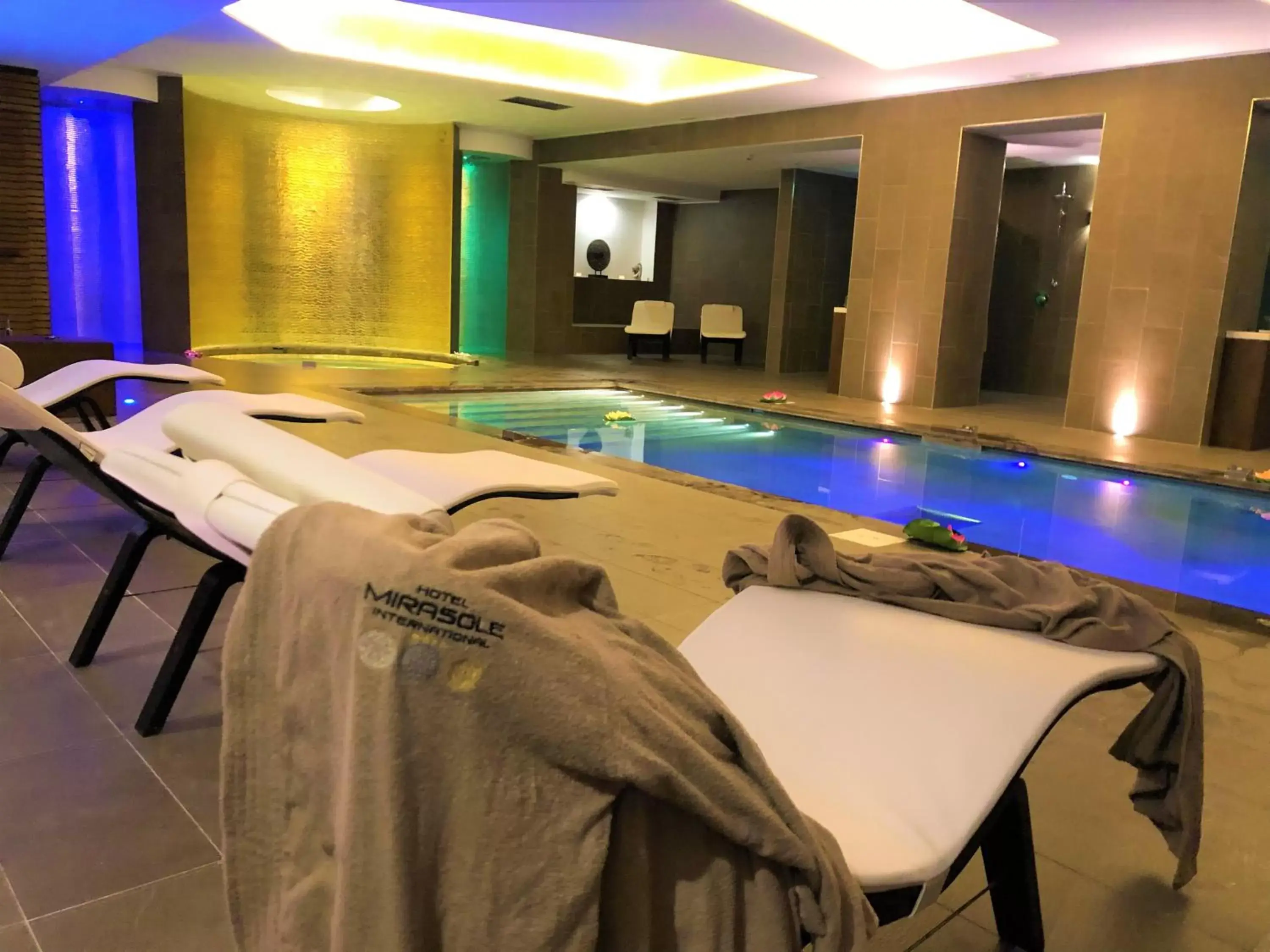 Spa and wellness centre/facilities, Swimming Pool in Hotel Mirasole International