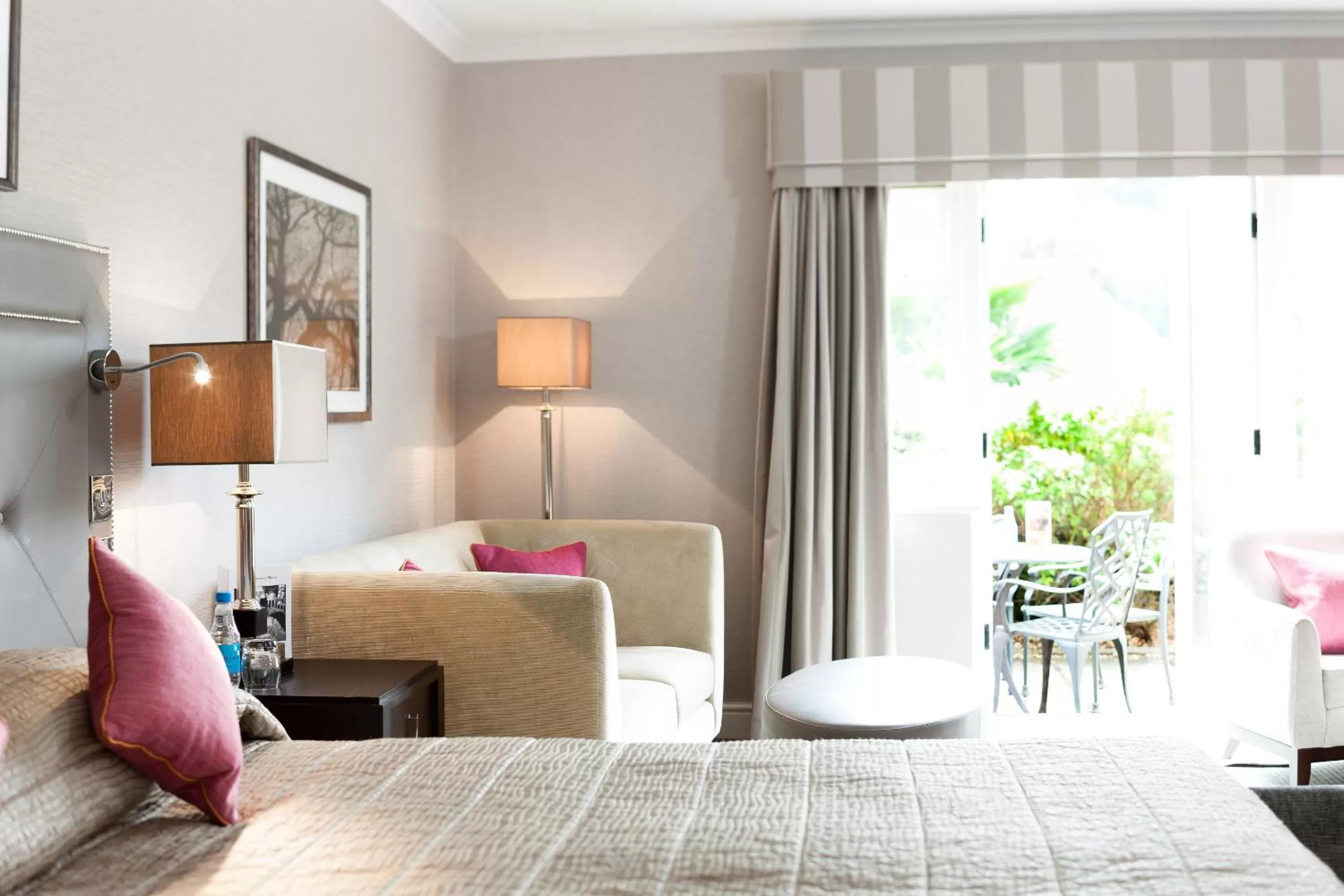 Bed in Foxhills Club & Resort