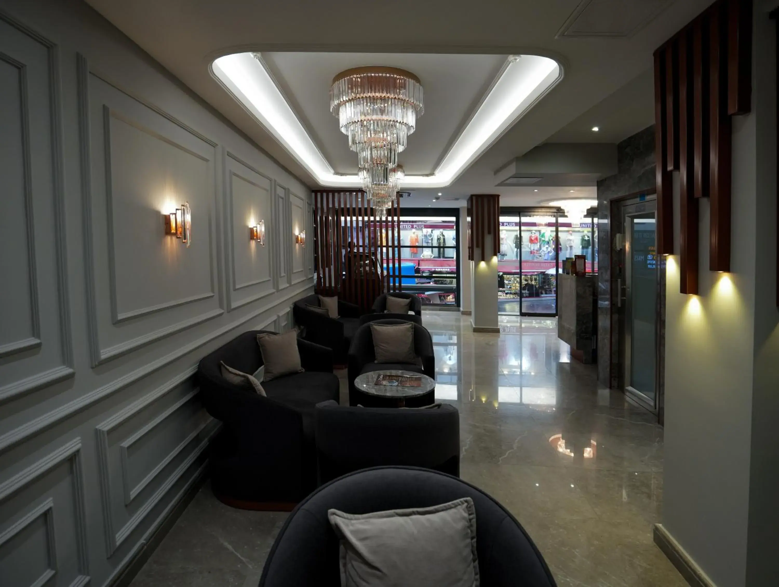 hair dresser, Lobby/Reception in zalel hotels laleli
