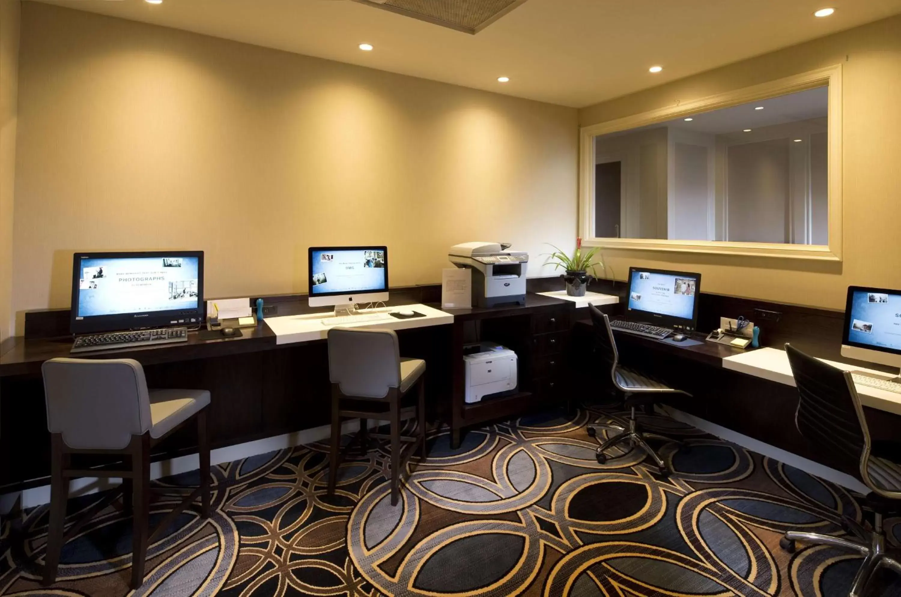 Business facilities, Business Area/Conference Room in The Seelbach Hilton Louisville