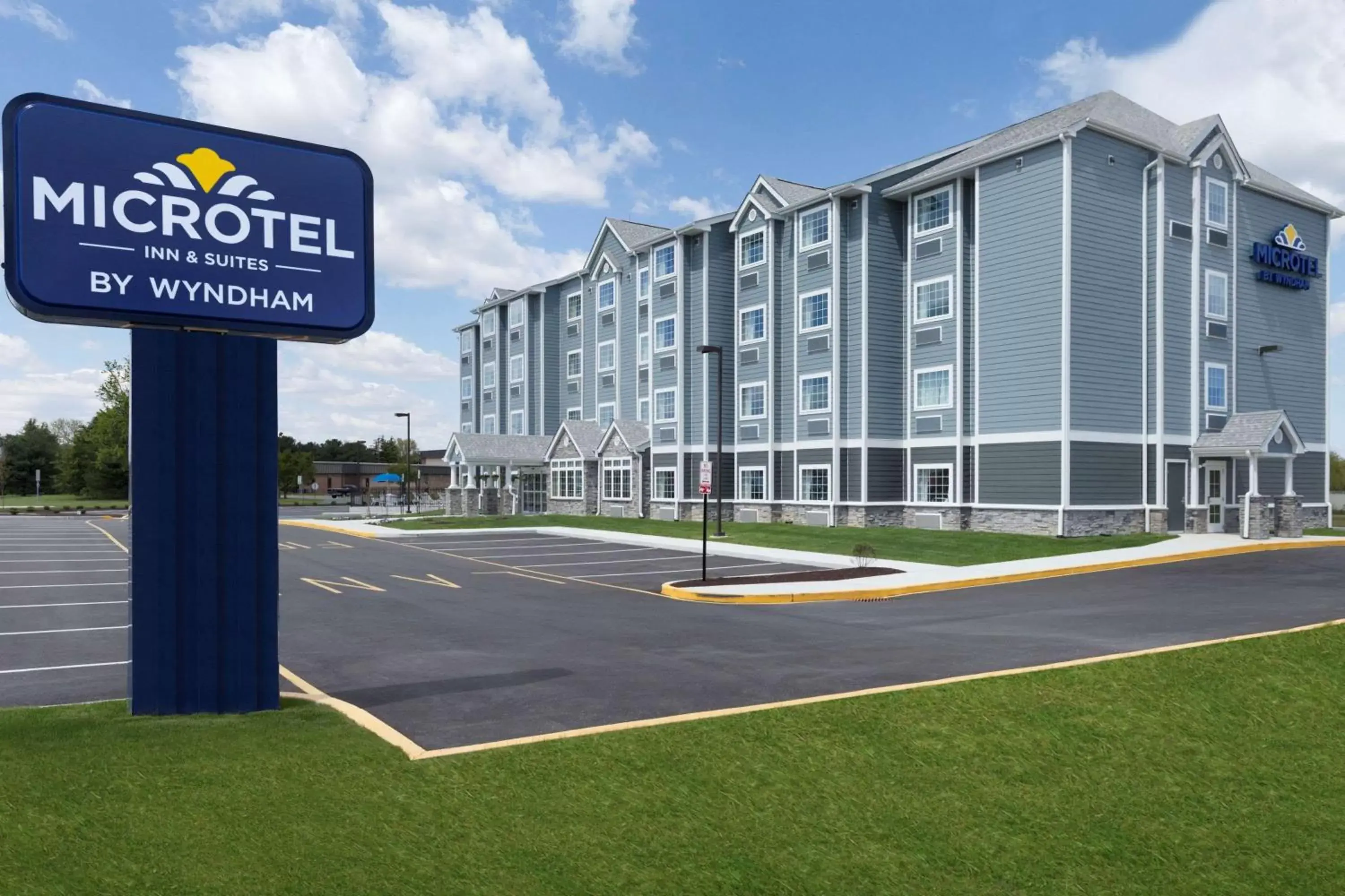 Property building in Microtel Inn & Suites by Wyndham Georgetown Delaware Beaches